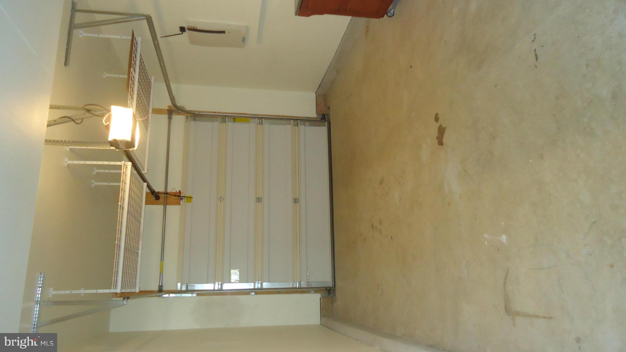 RESIDENCES AT BRAMBLETON - Residential Lease