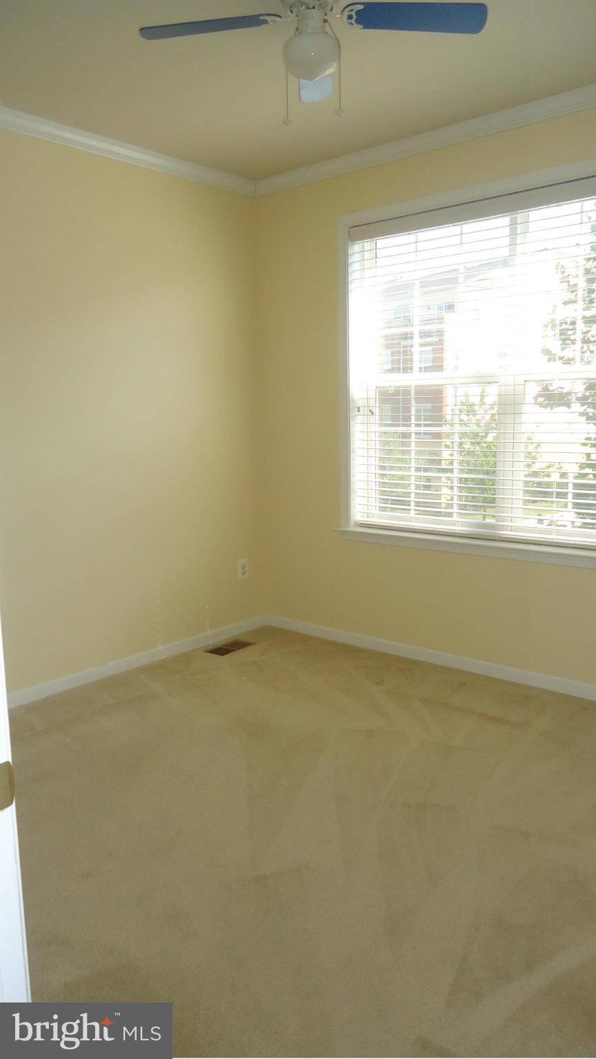 RESIDENCES AT BRAMBLETON - Residential Lease