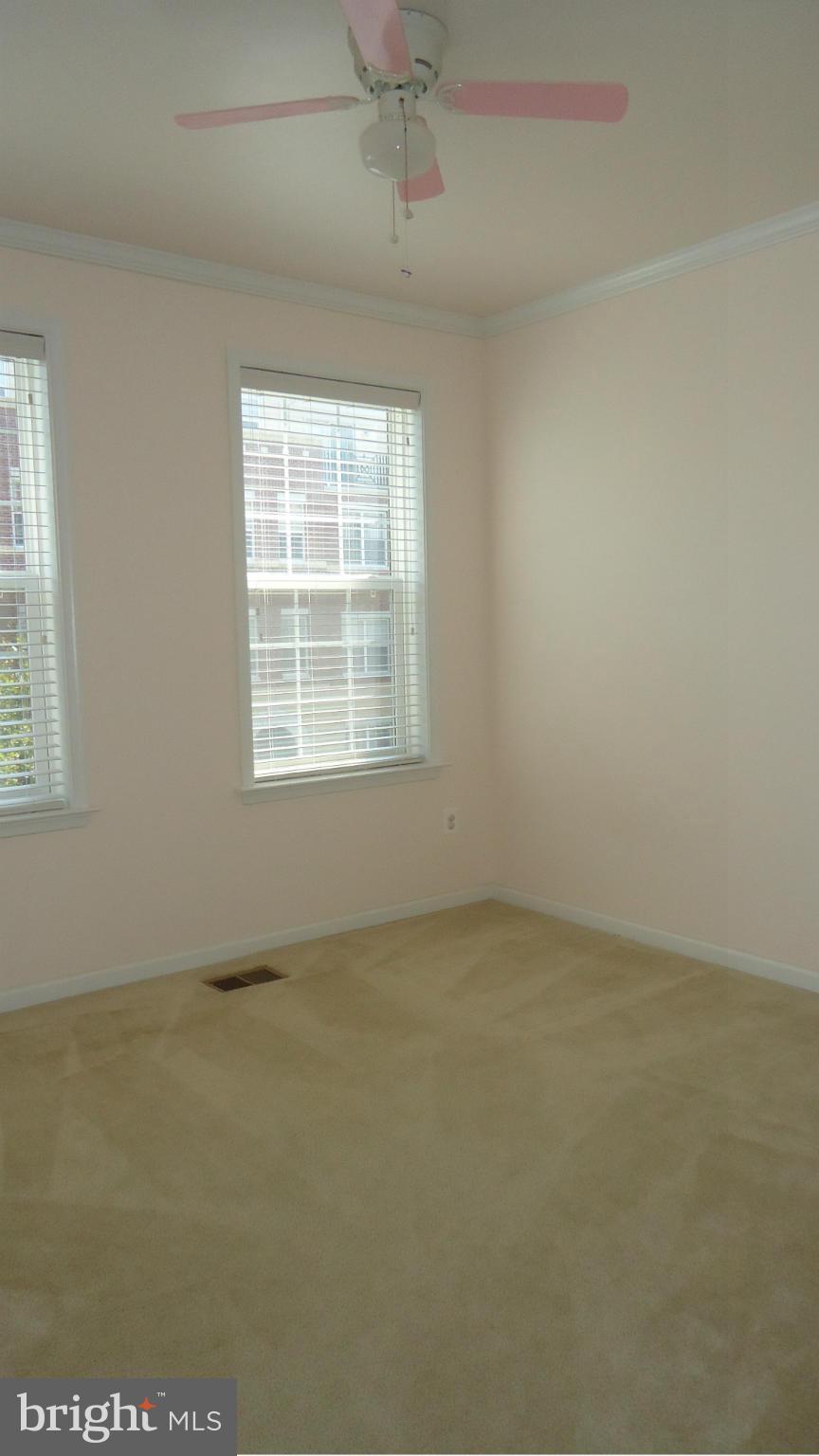 RESIDENCES AT BRAMBLETON - Residential Lease