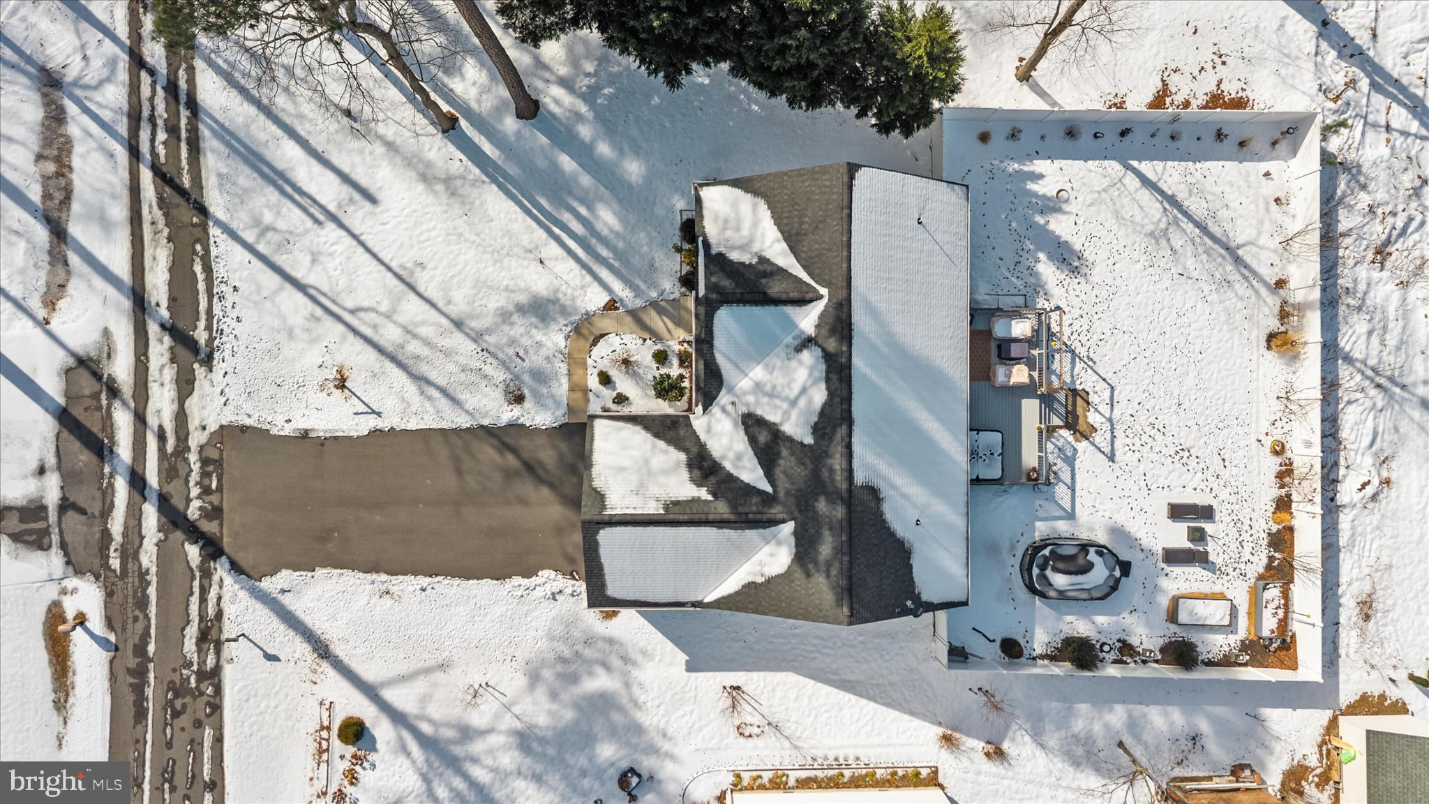 BLACKWATER VILLAGE - Residential