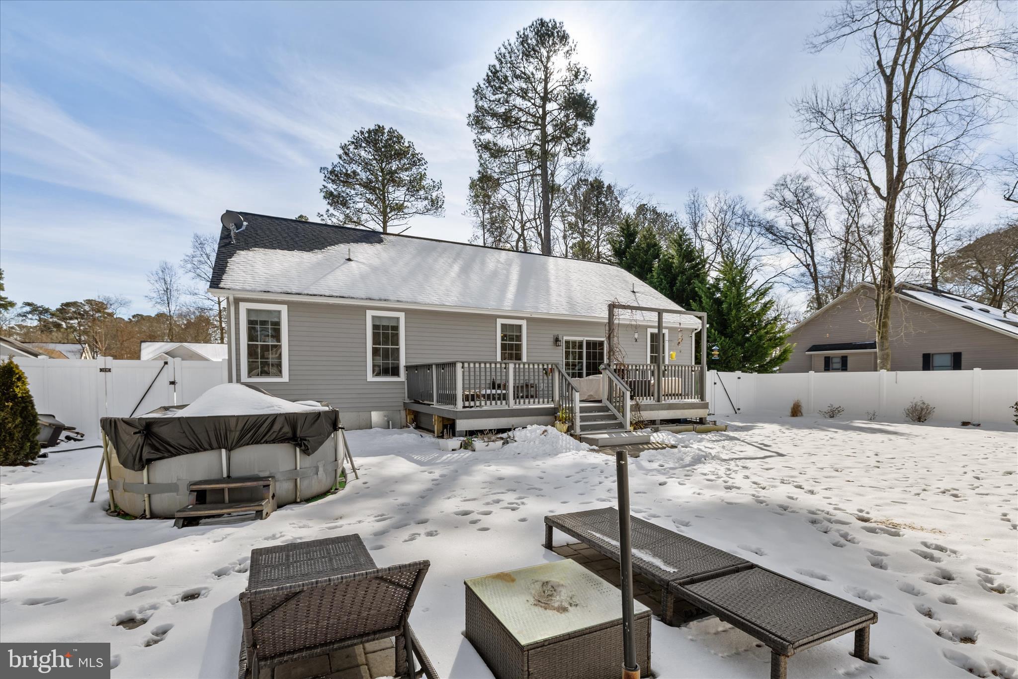 BLACKWATER VILLAGE - Residential