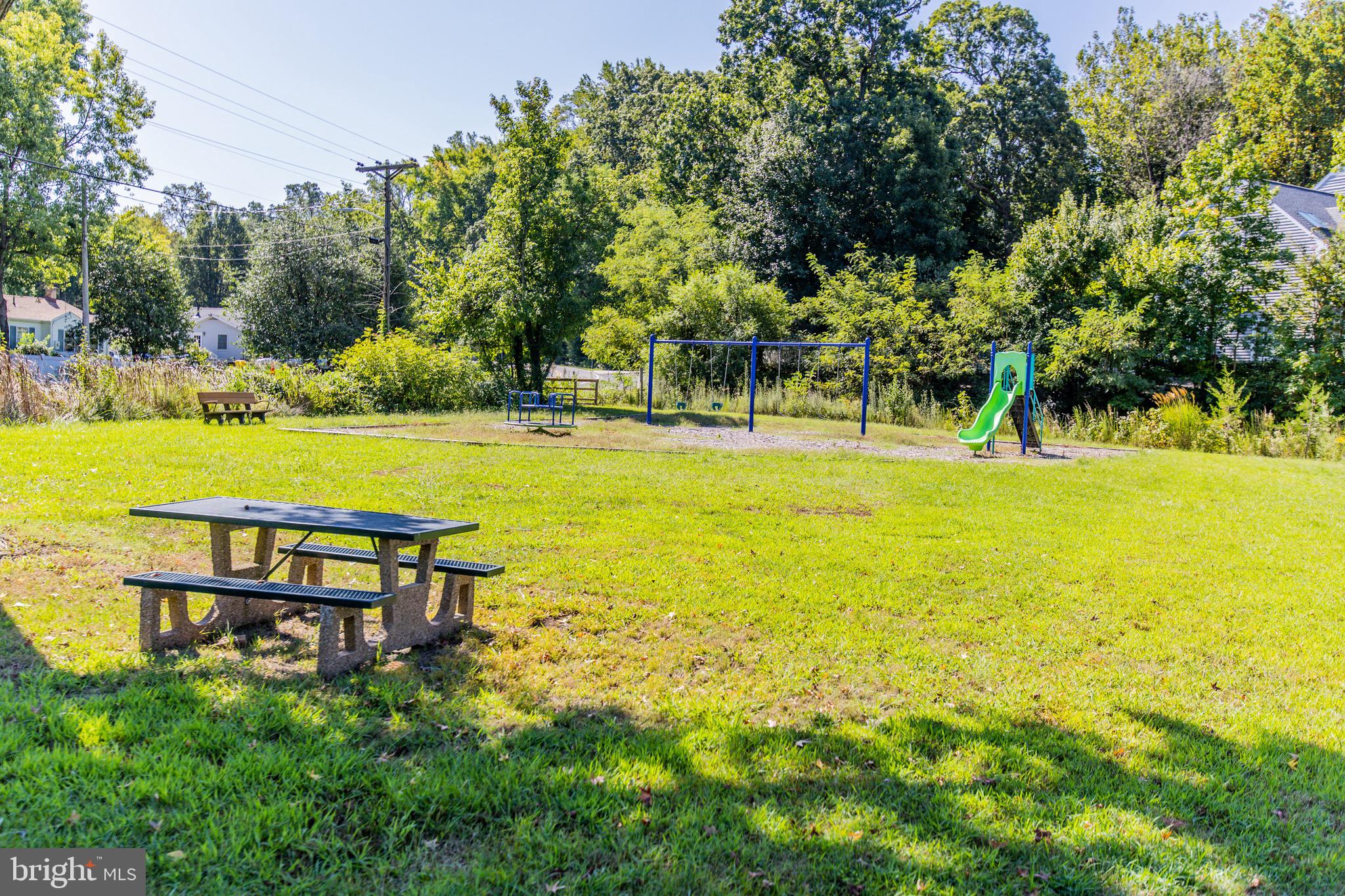 HOLLY HILL HARBOR - Residential