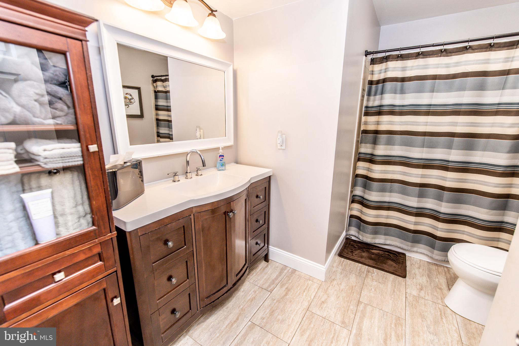 HOLLY HILL HARBOR - Residential