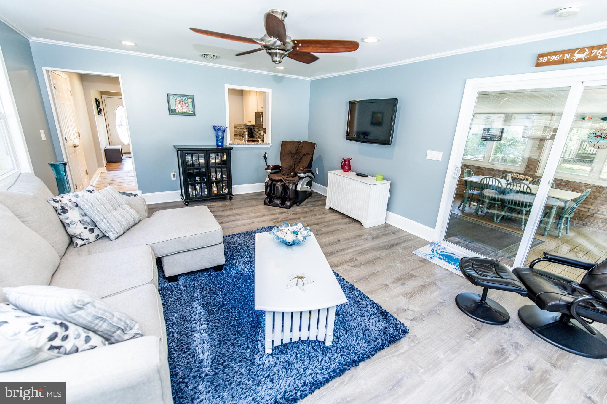 HOLLY HILL HARBOR - Residential