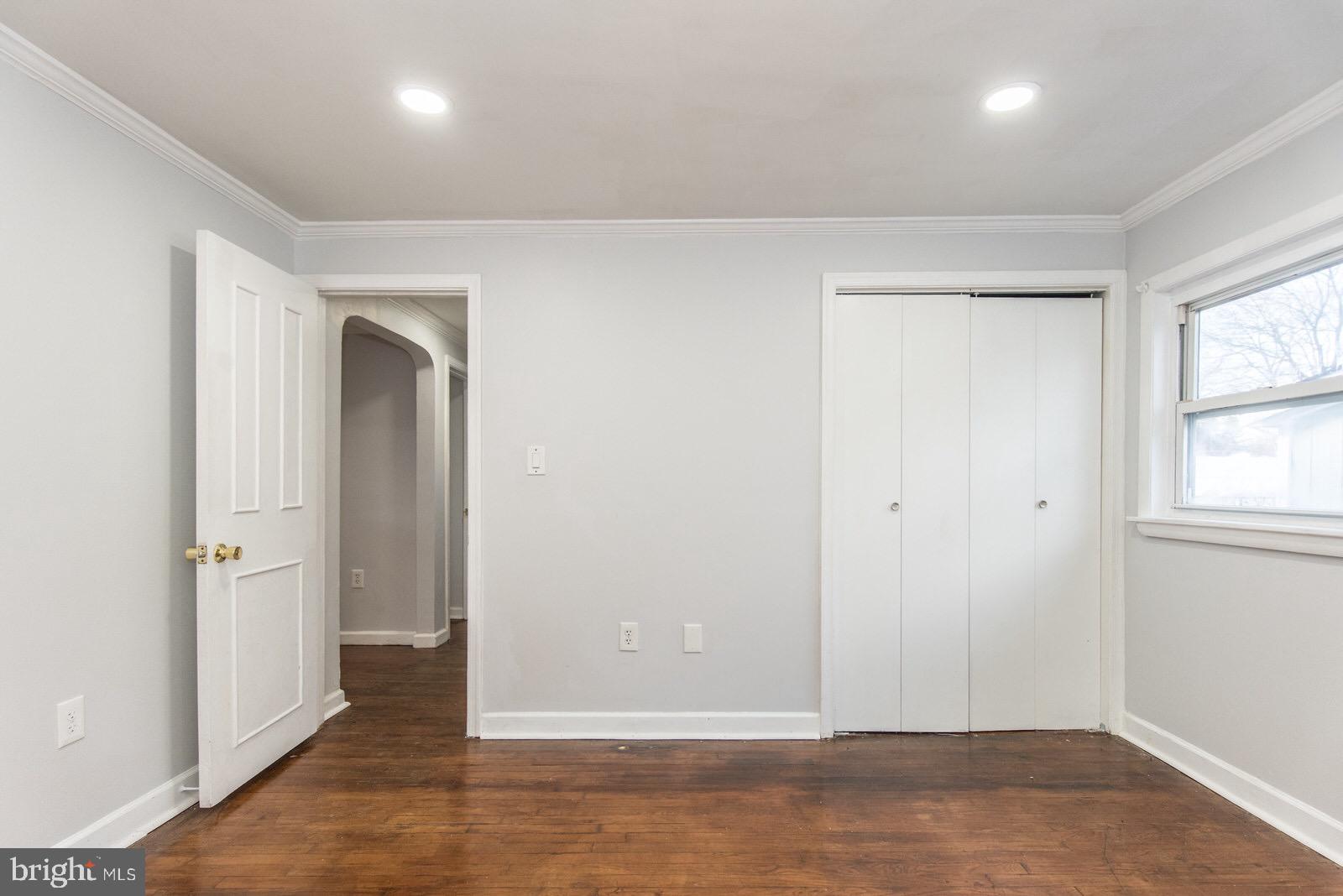 NEWPORTVILLE - Residential