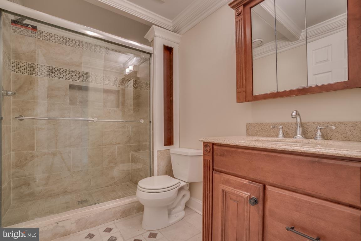 LEE'S CROSSING - Residential