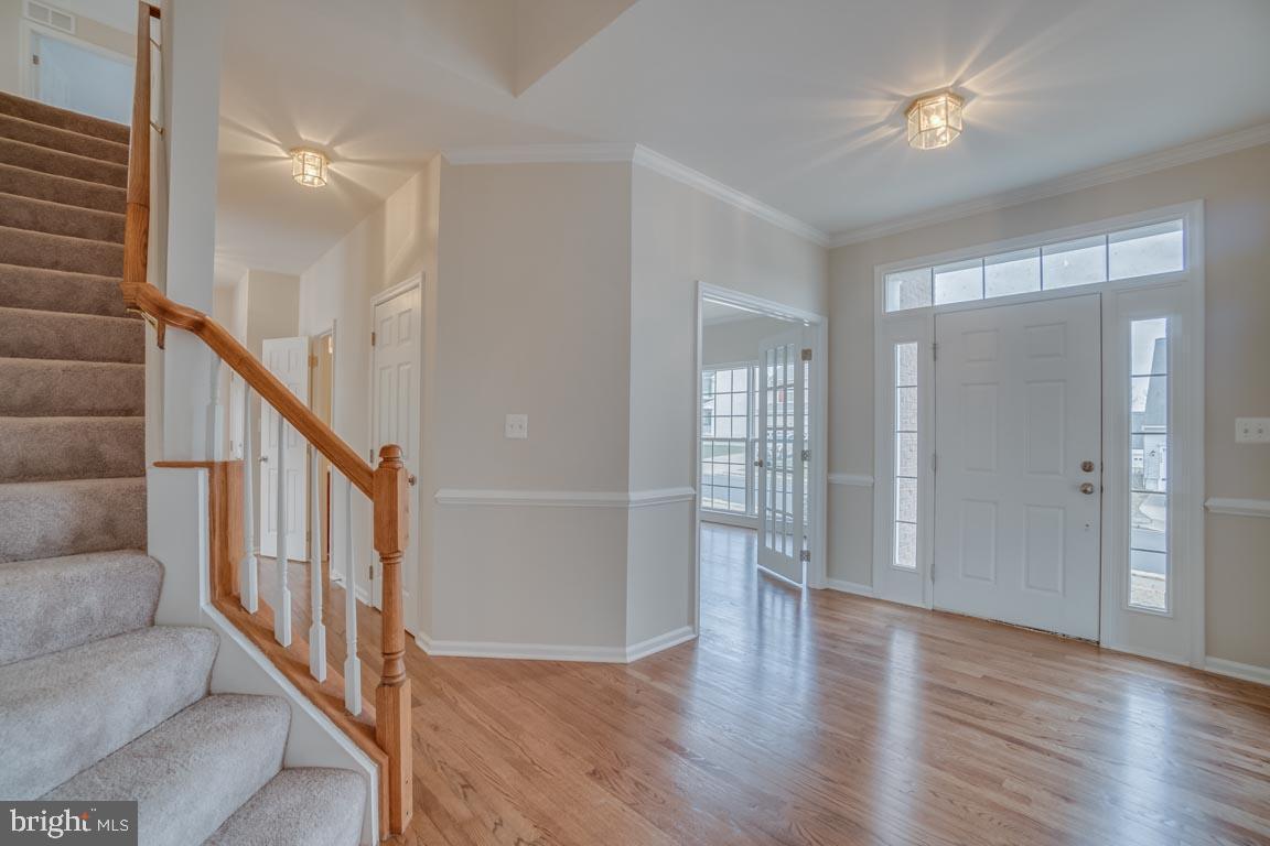 LEE'S CROSSING - Residential