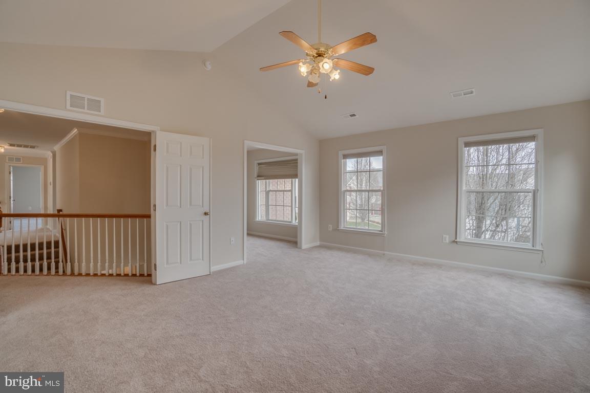 LEE'S CROSSING - Residential