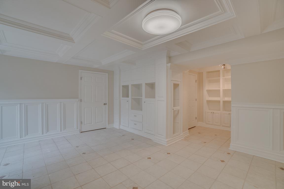 LEE'S CROSSING - Residential