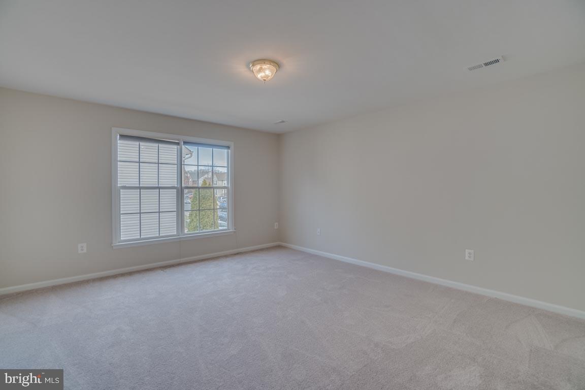 LEE'S CROSSING - Residential