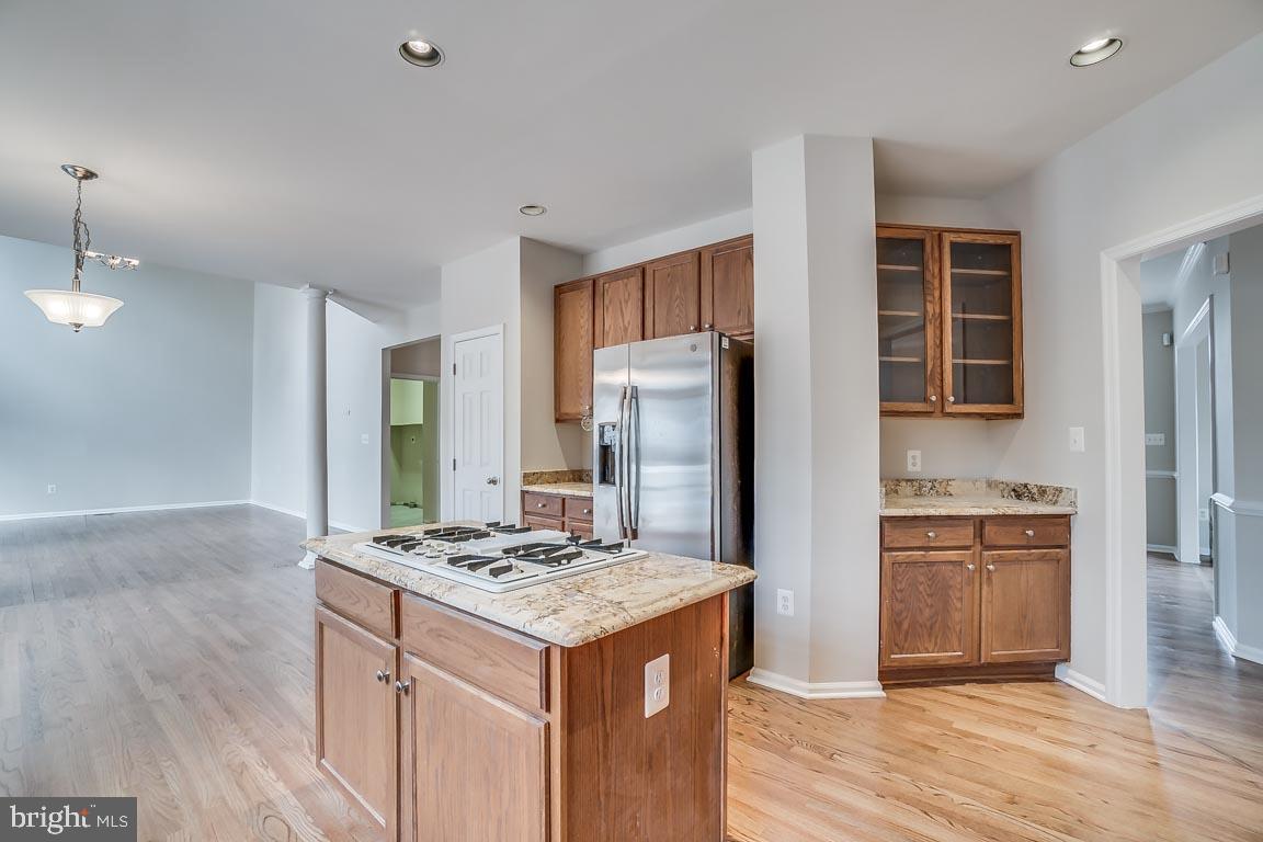 LEE'S CROSSING - Residential