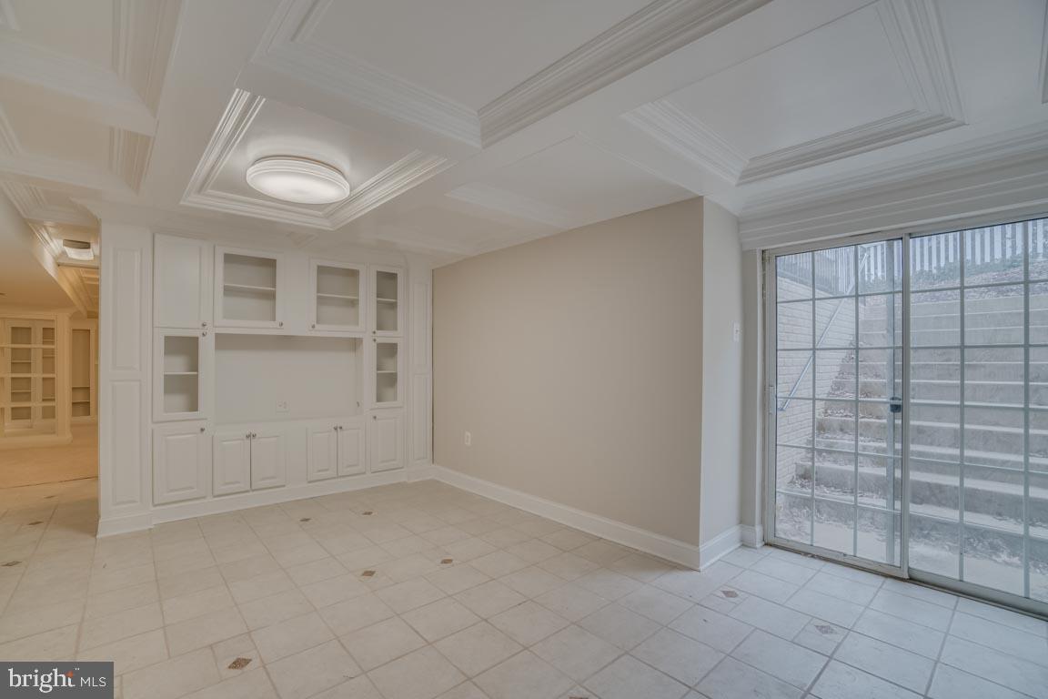 LEE'S CROSSING - Residential