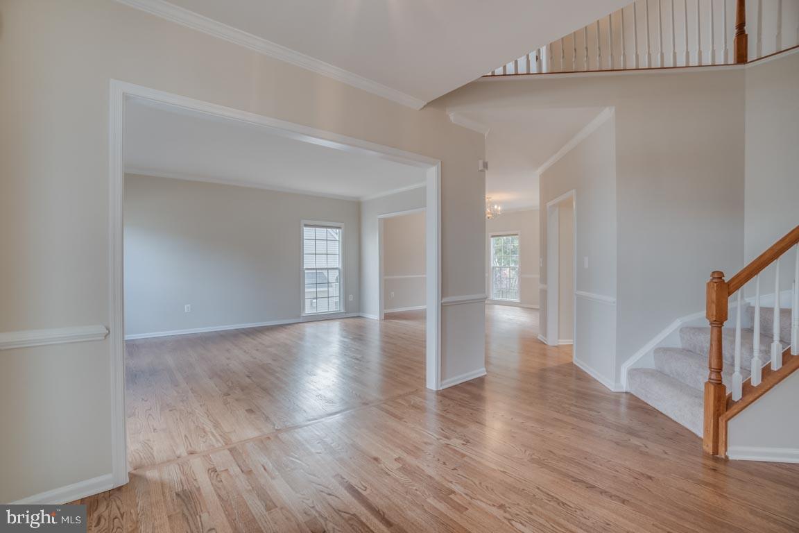 LEE'S CROSSING - Residential