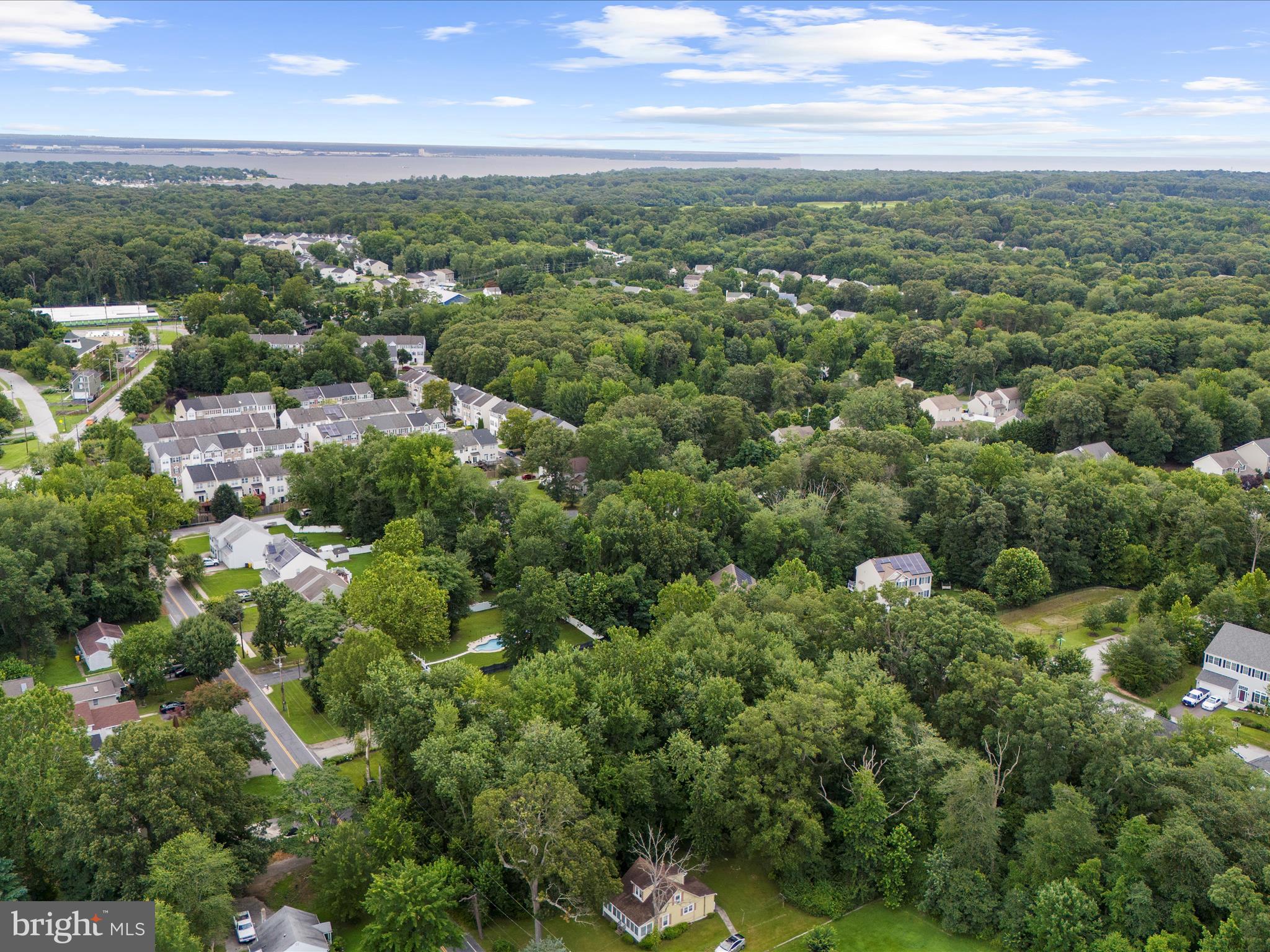 8129 ELIZABETH ROAD