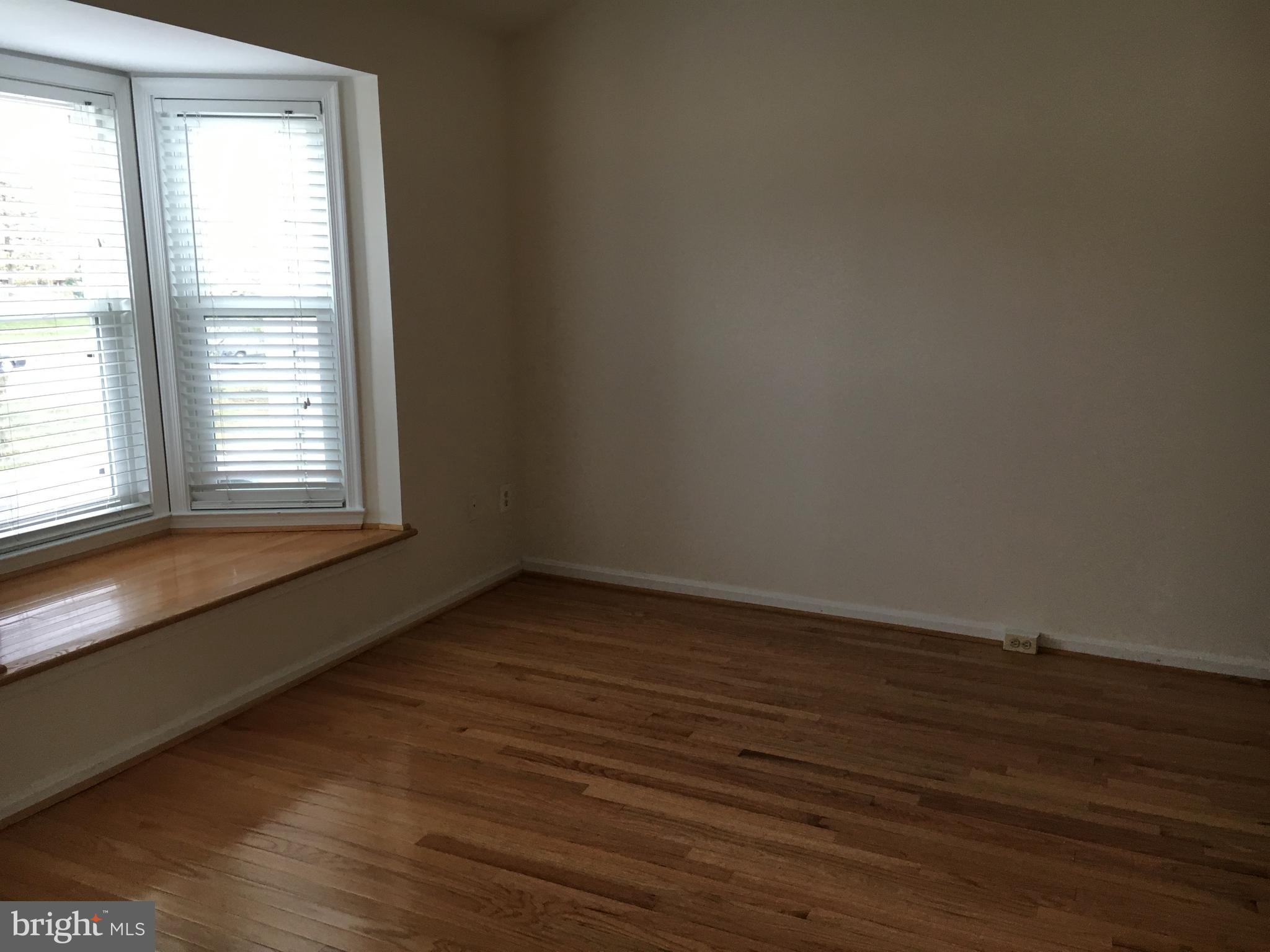 KINGSTOWNE - Residential Lease