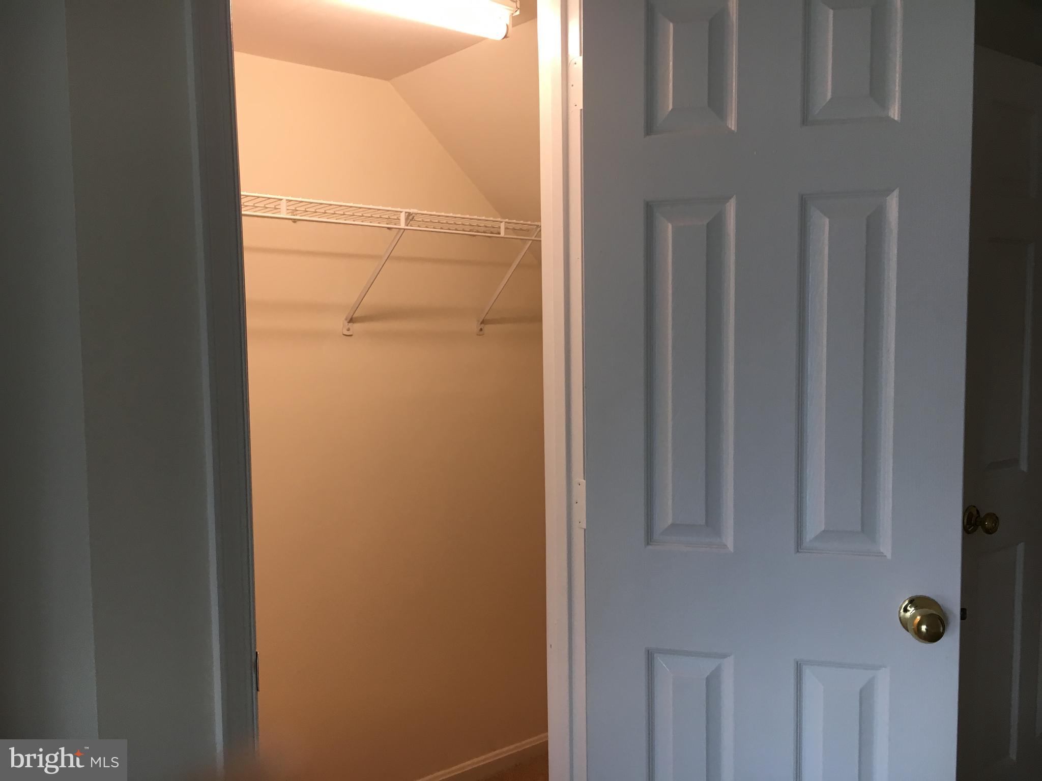 KINGSTOWNE - Residential Lease