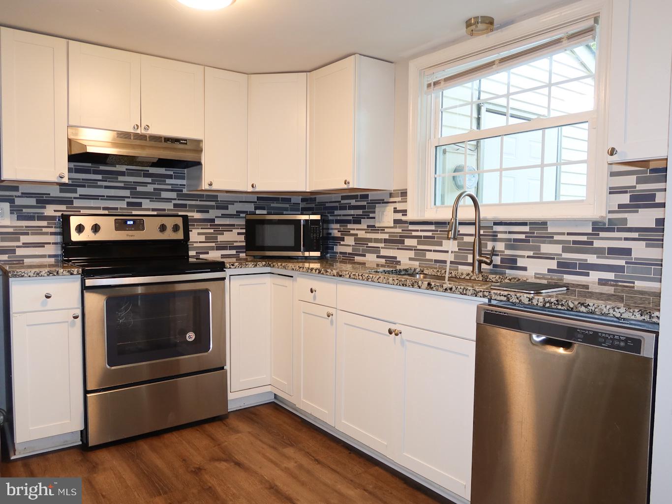 ST CHARLES SUB - WAKEFIELD - Residential