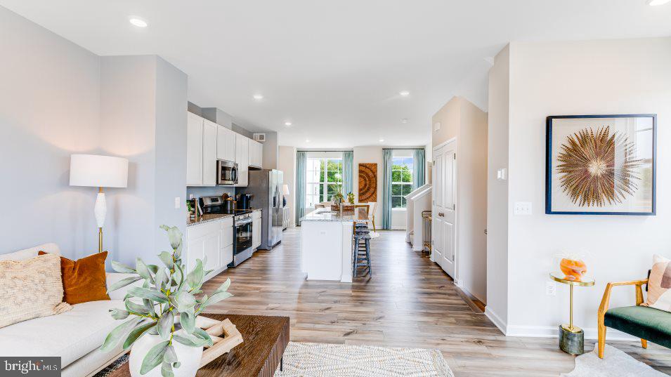 WILLOW GLEN - Residential Lease