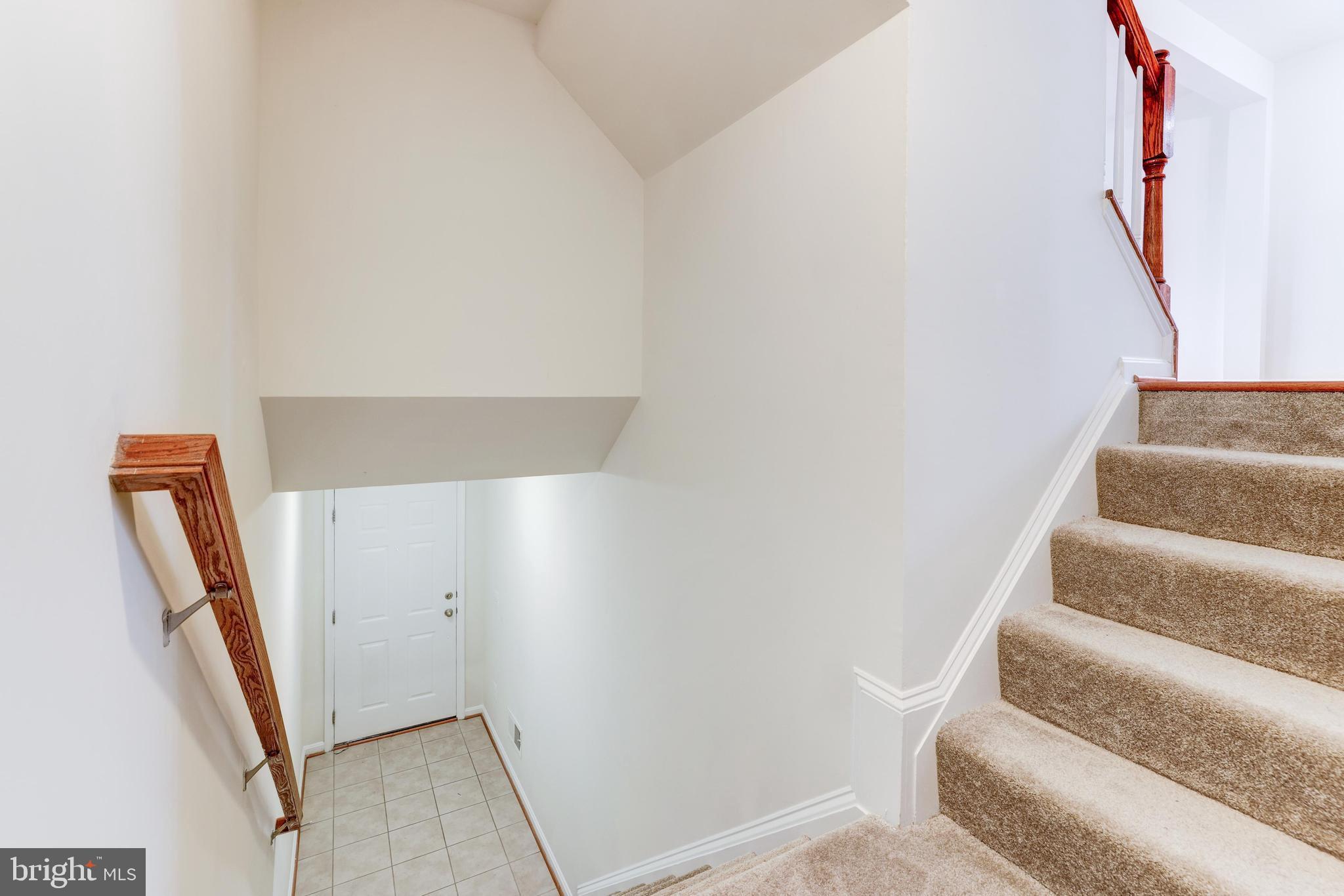 ALEXANDERS CHASE - Residential Lease