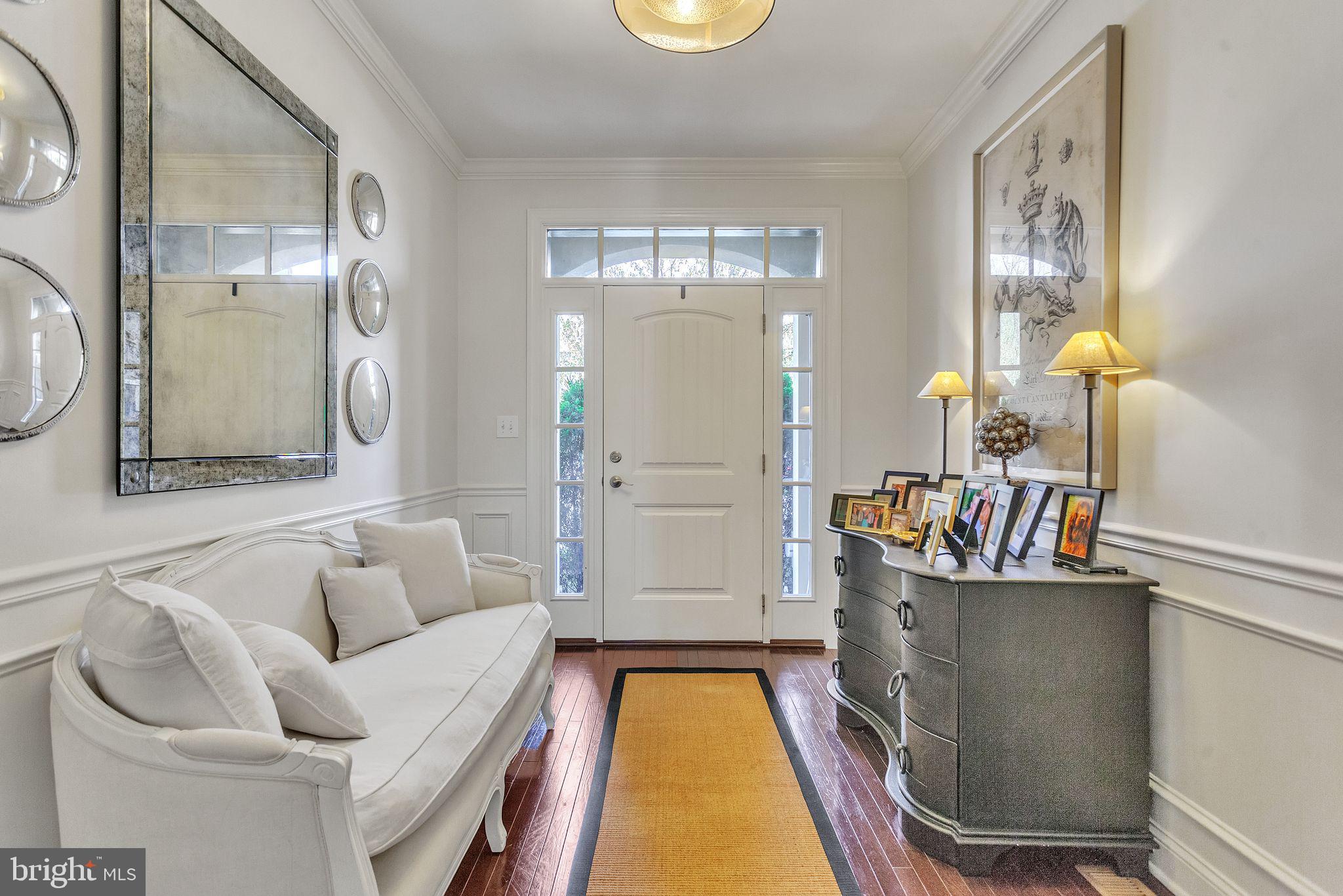 WALDEN SQUARE - Residential