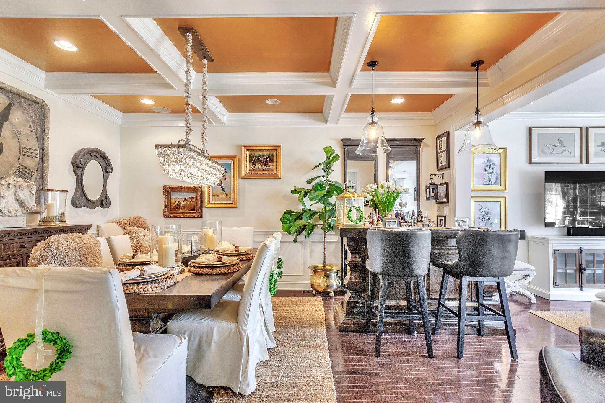 WALDEN SQUARE - Residential