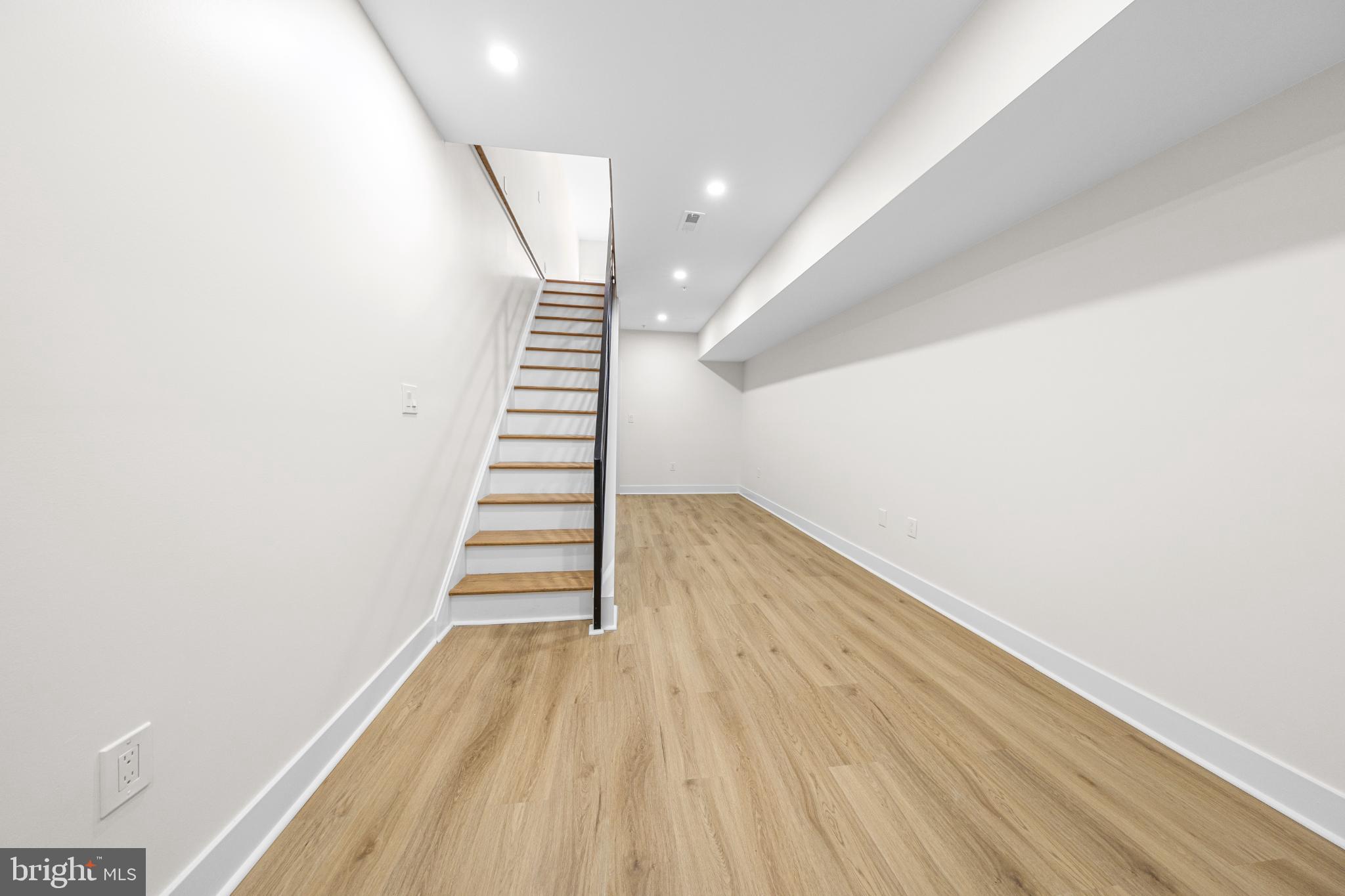 OLDE RICHMOND - Residential