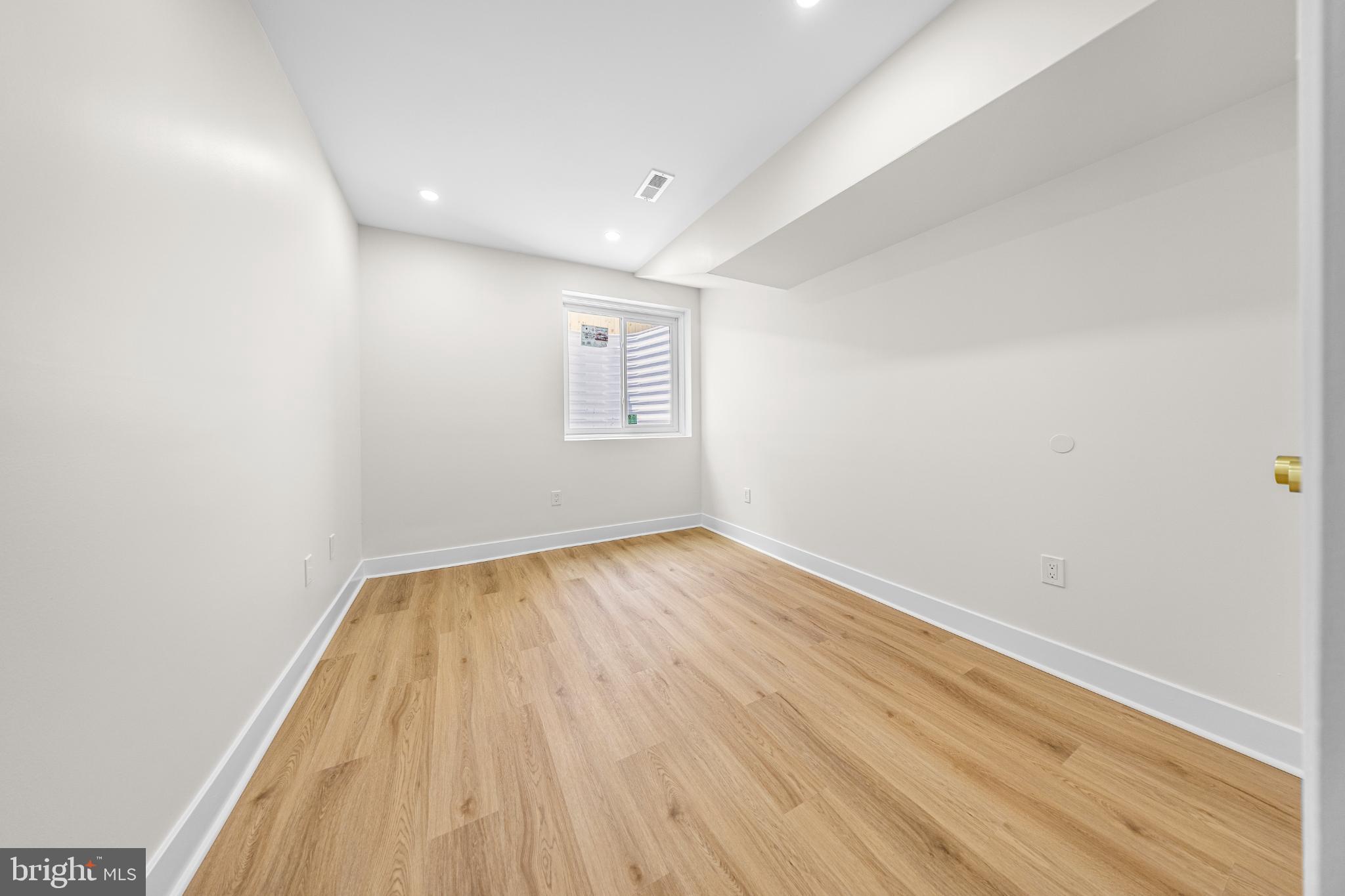 OLDE RICHMOND - Residential