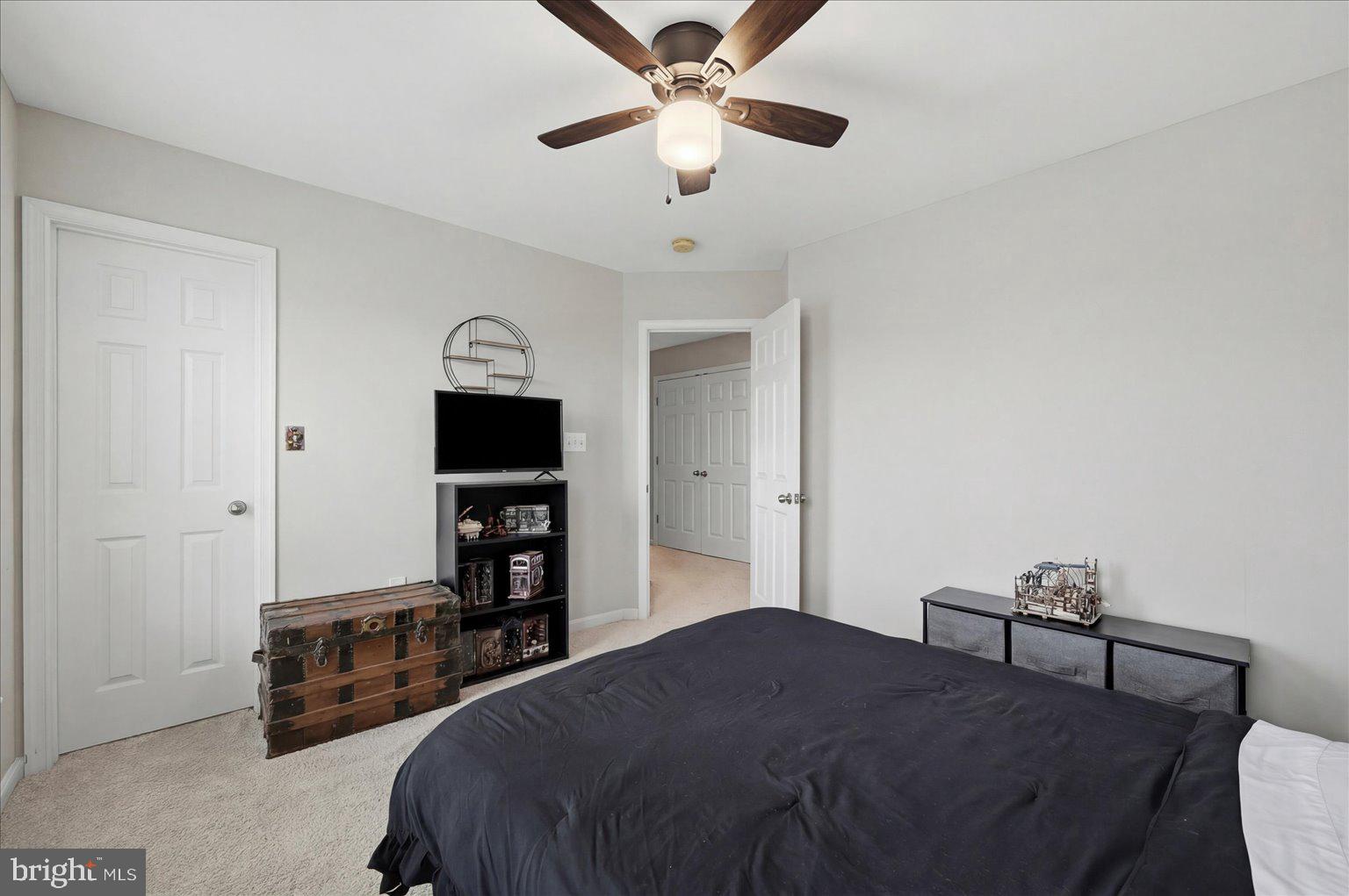 HUNTFIELD - Residential