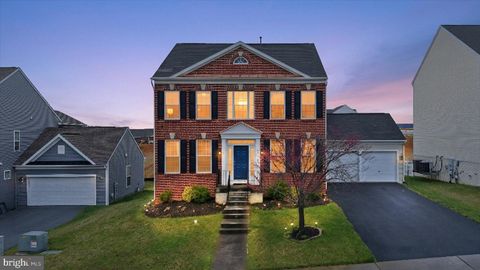 Homes For Sale - 95 Butler Street<br/> CHARLES TOWN, WV 25414