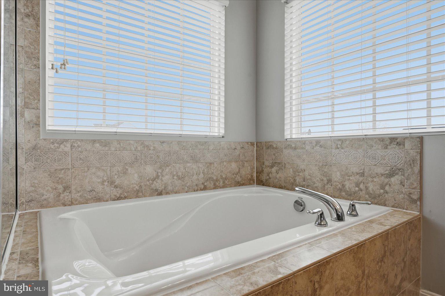 HUNTFIELD - Residential