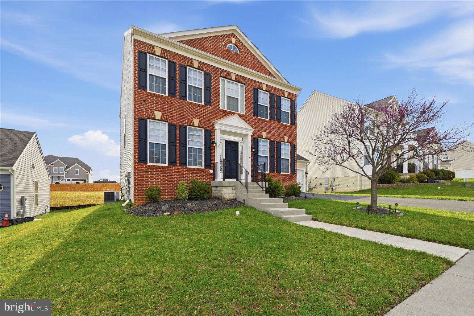 HUNTFIELD - Residential