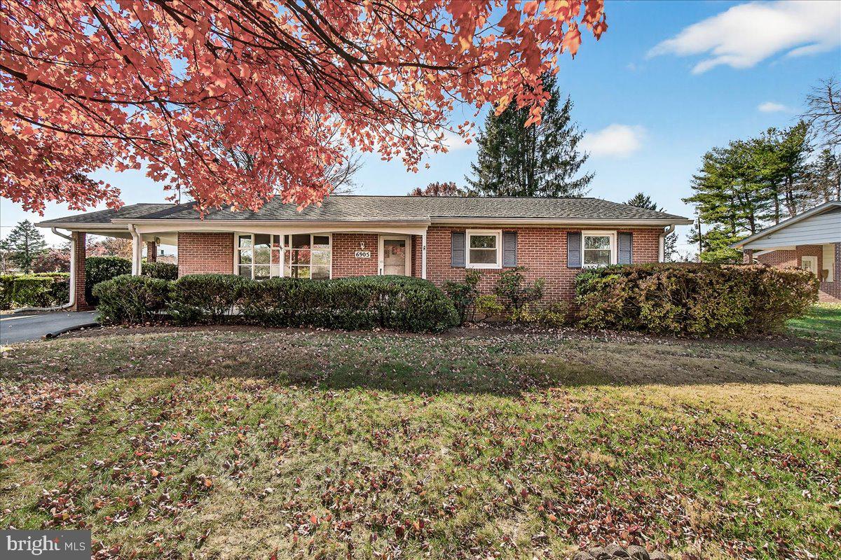 CLOVER HILL - Residential