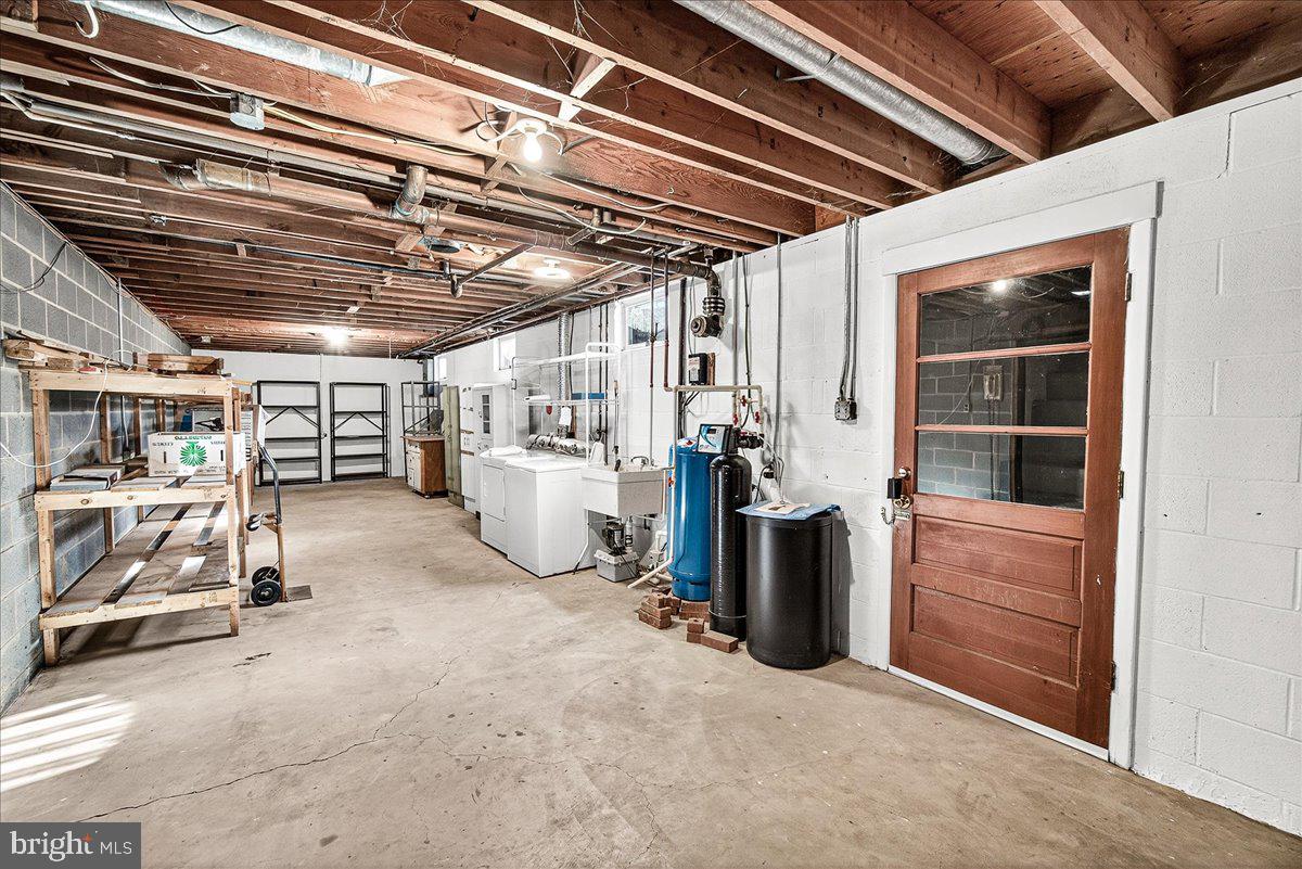 CLOVER HILL - Residential