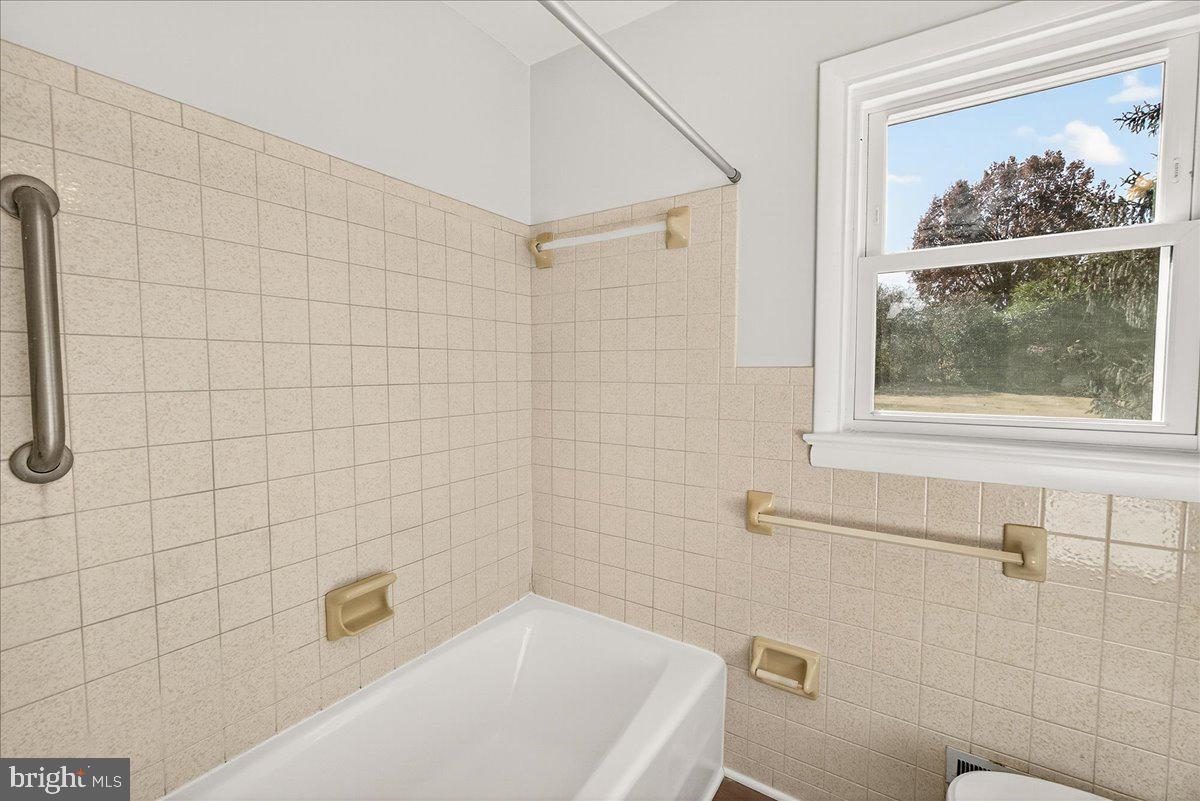 CLOVER HILL - Residential