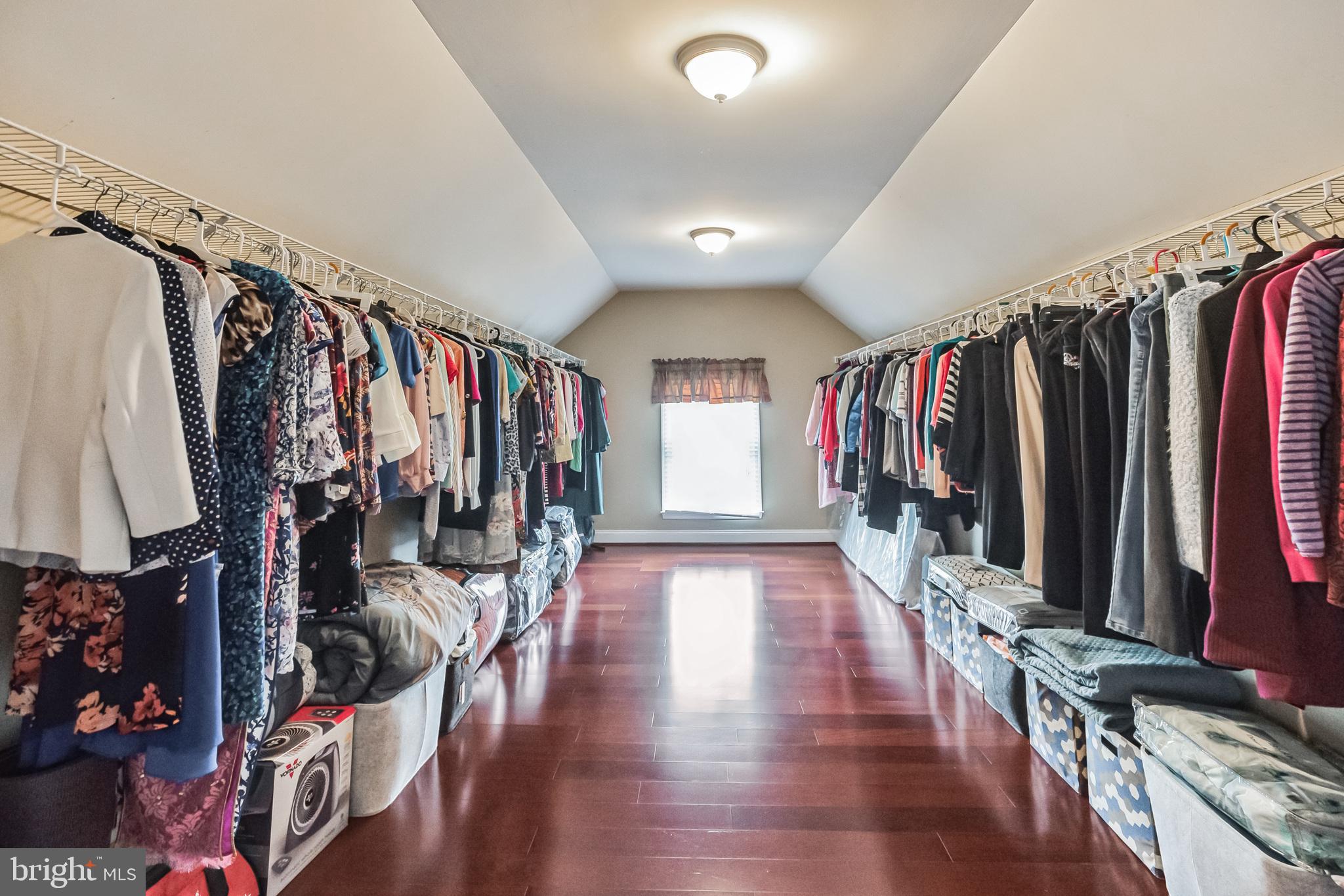 DEVONSHIRE - Residential