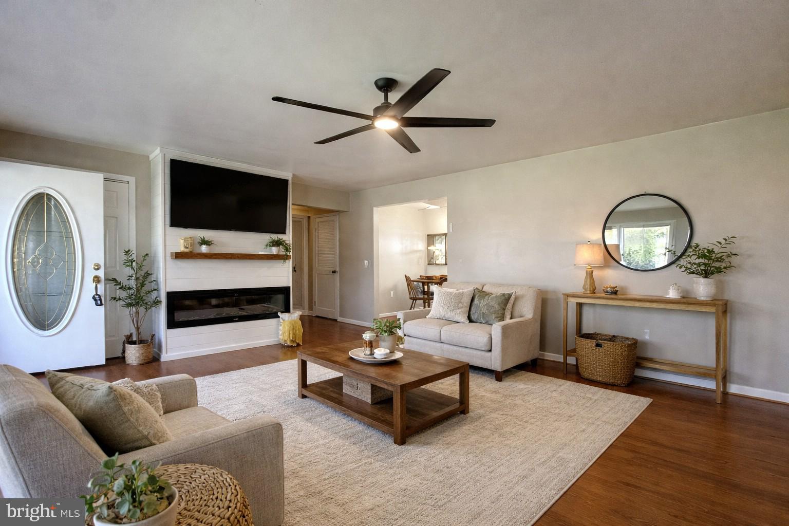 BEL AIR - Residential