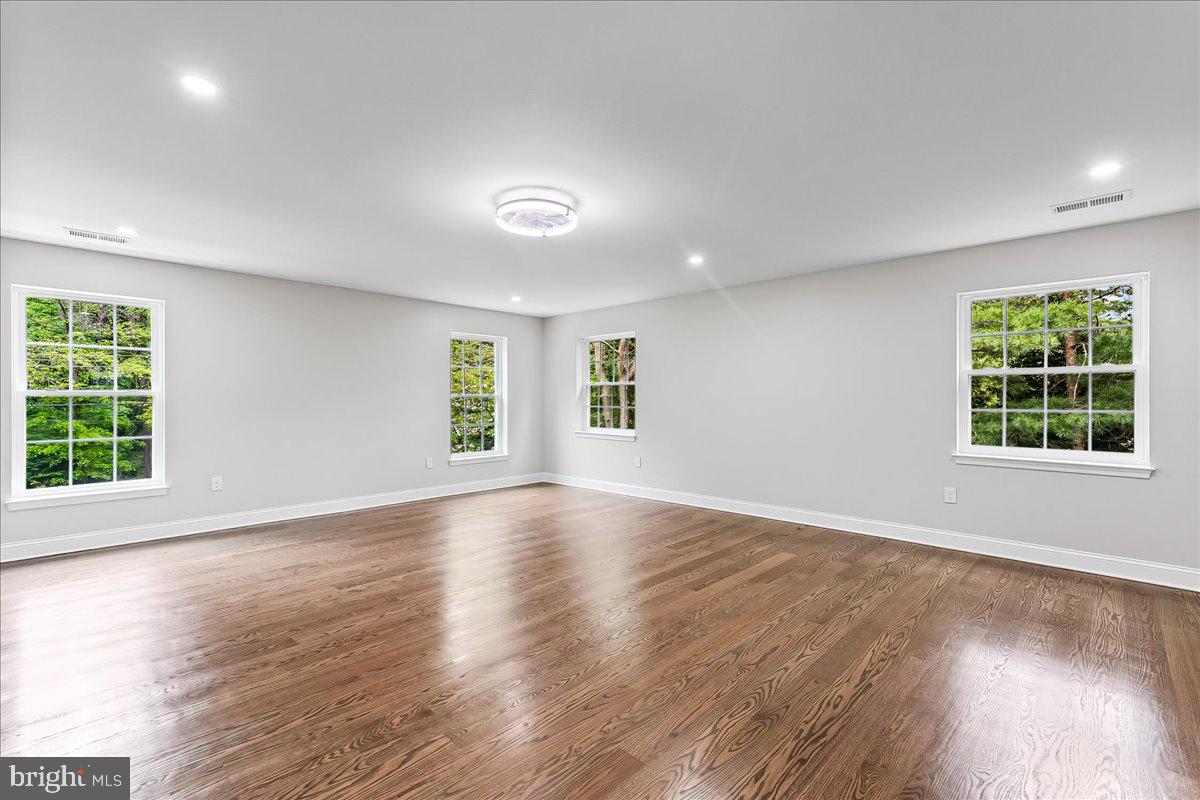 SKIPPACK - Residential