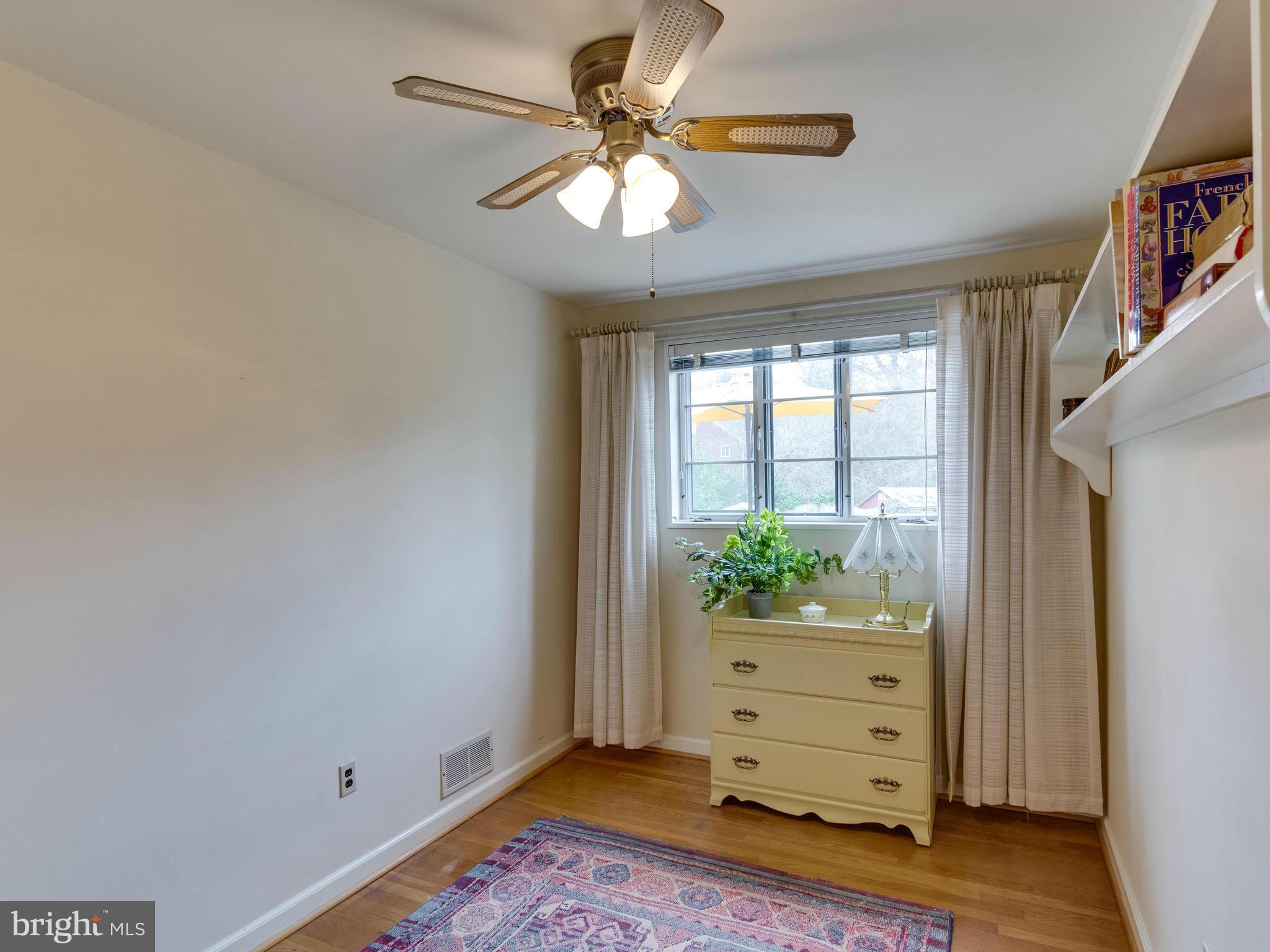 FALLVIEW - Residential