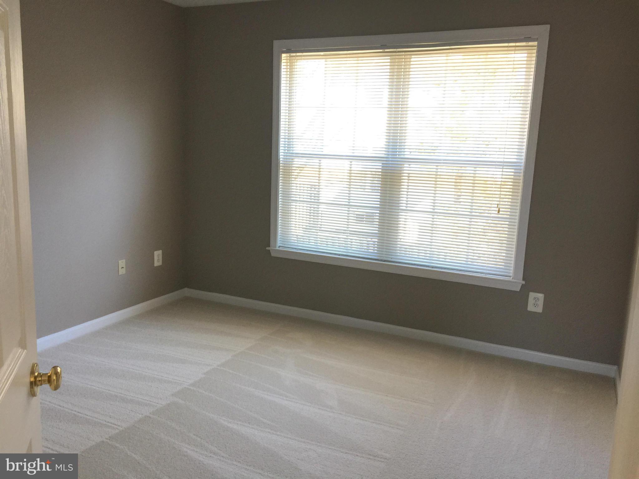 LAURIANNE WOODS - Residential