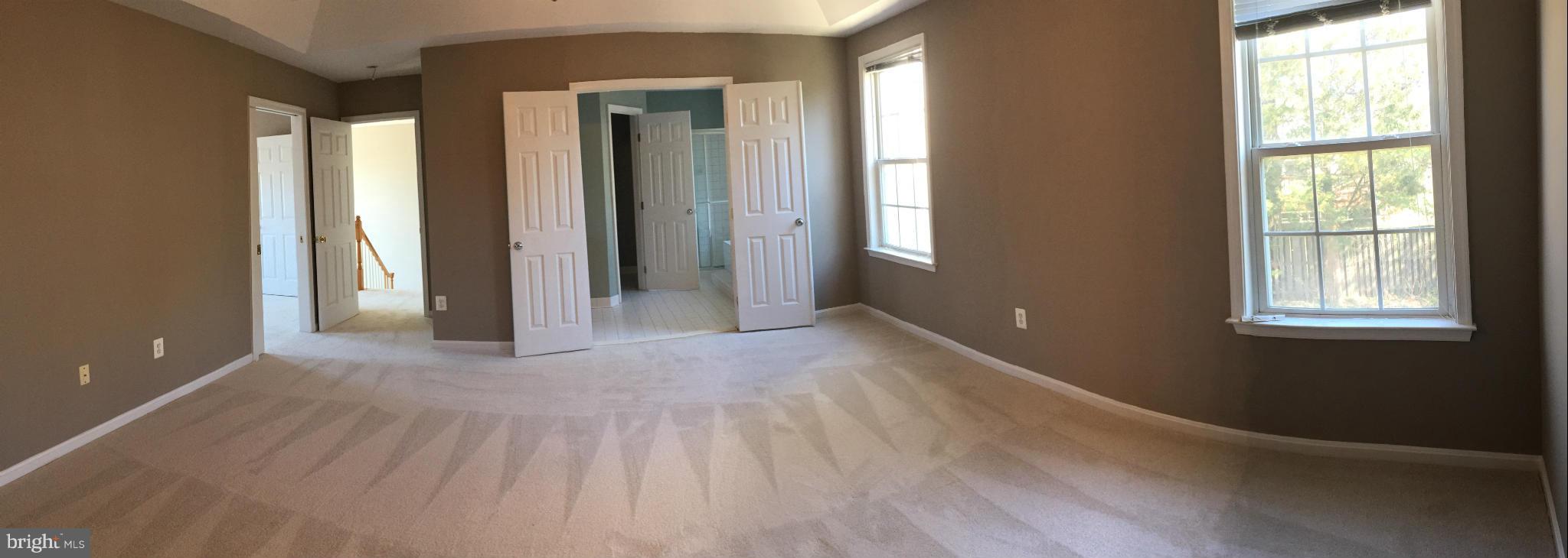 LAURIANNE WOODS - Residential