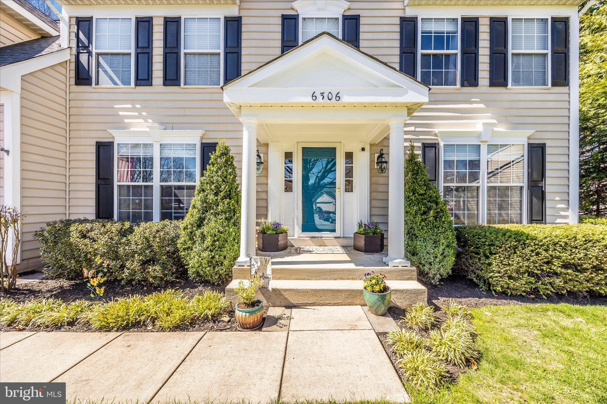 SPRING RIDGE - Residential