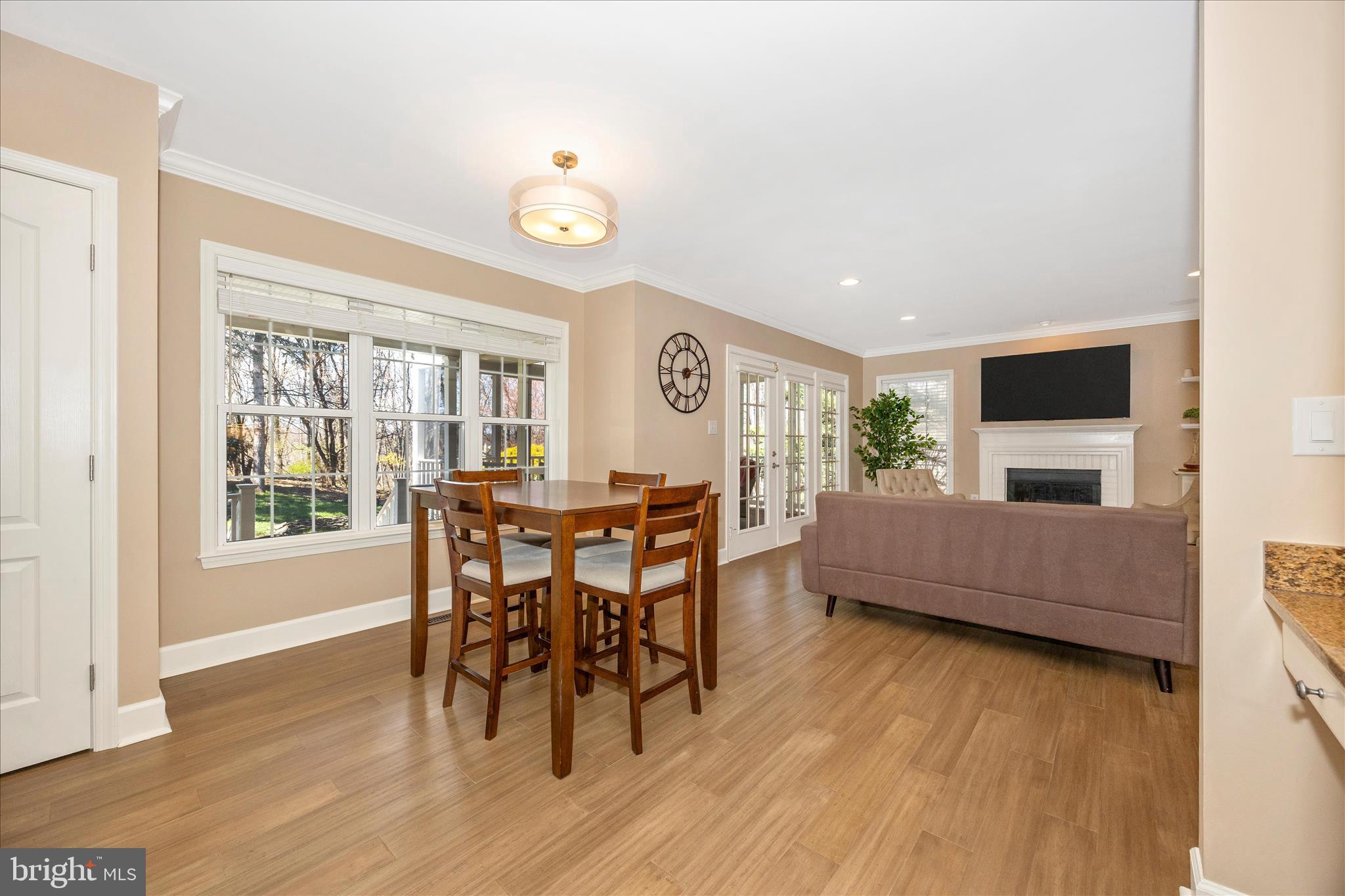 SPRING RIDGE - Residential