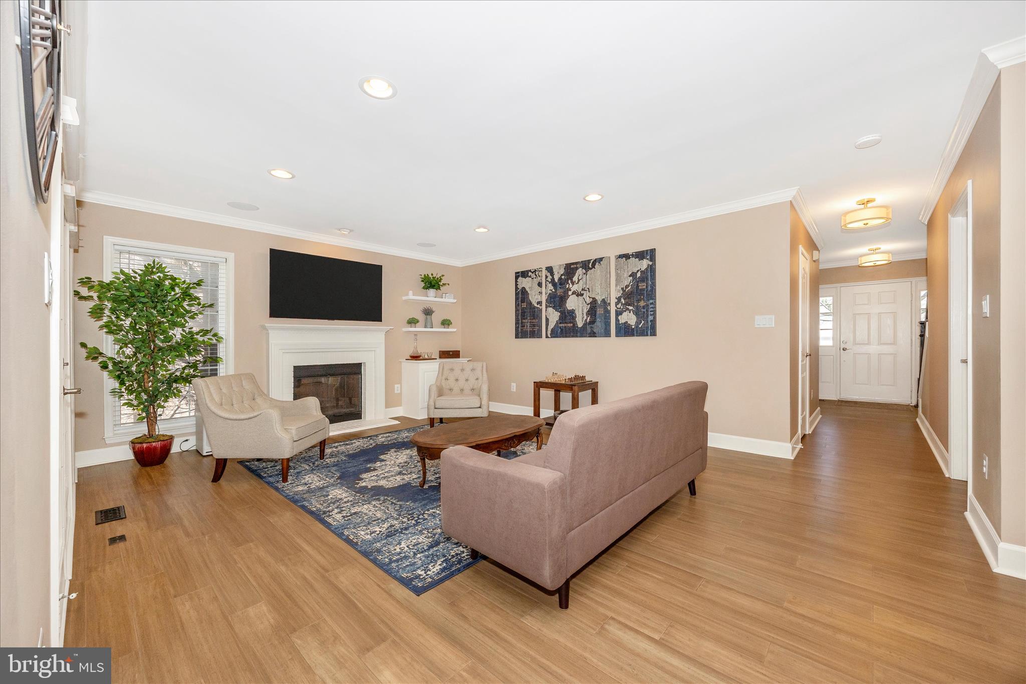 SPRING RIDGE - Residential