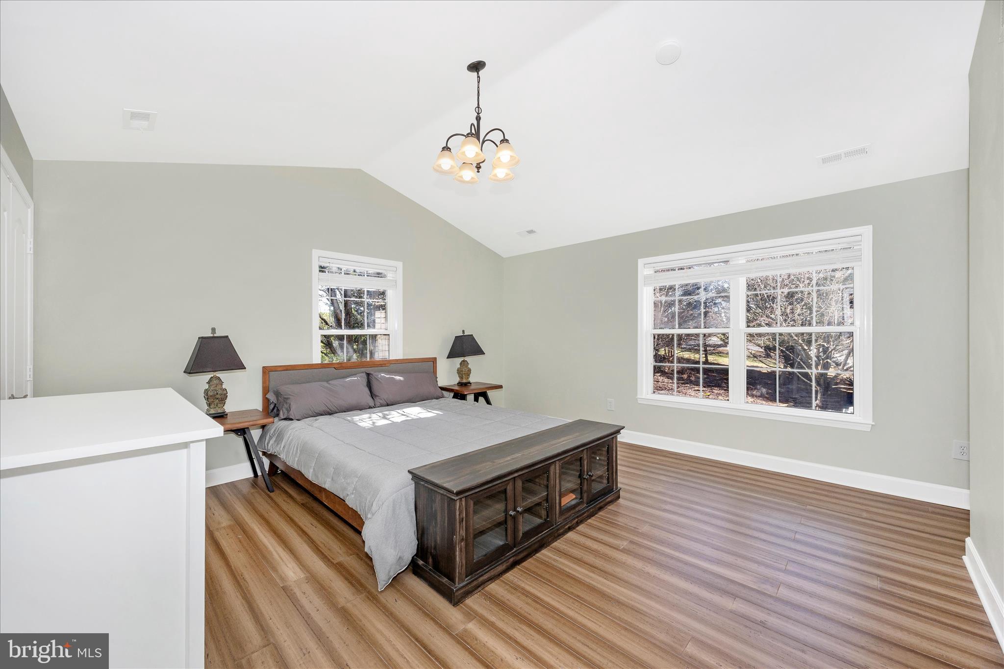 SPRING RIDGE - Residential