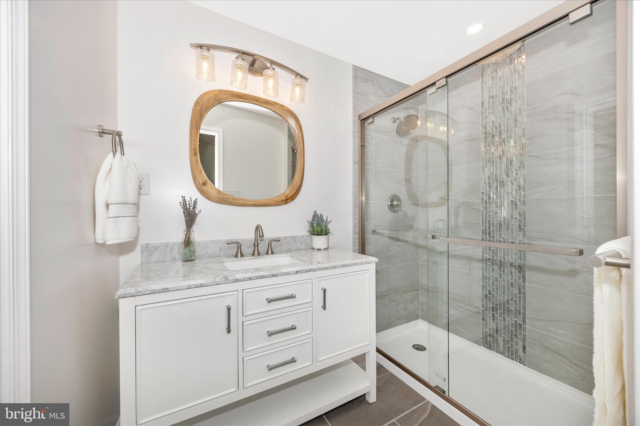 SPRING RIDGE - Residential