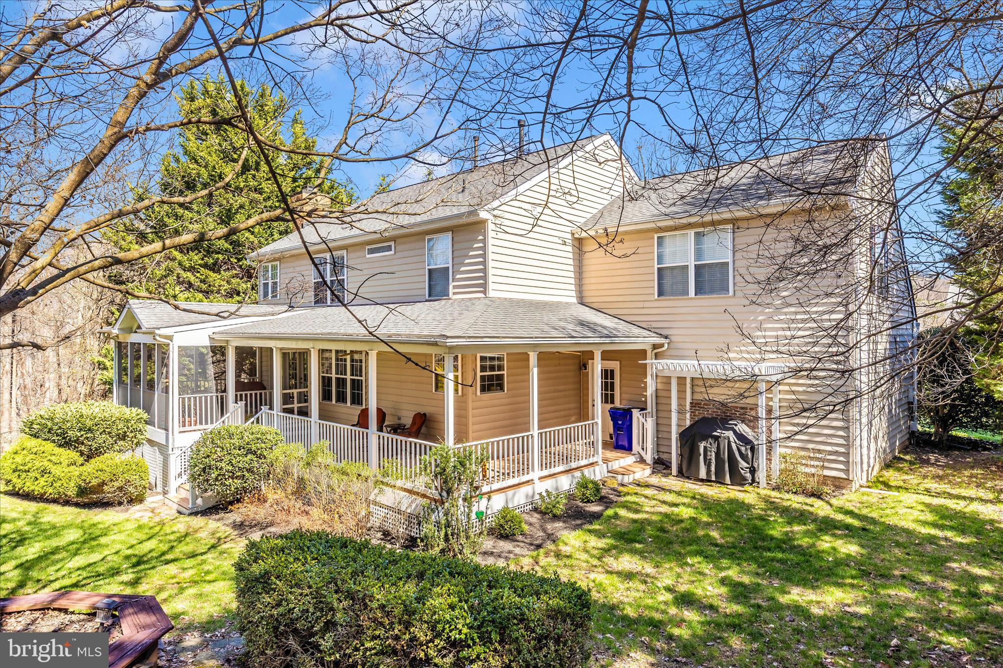 SPRING RIDGE - Residential