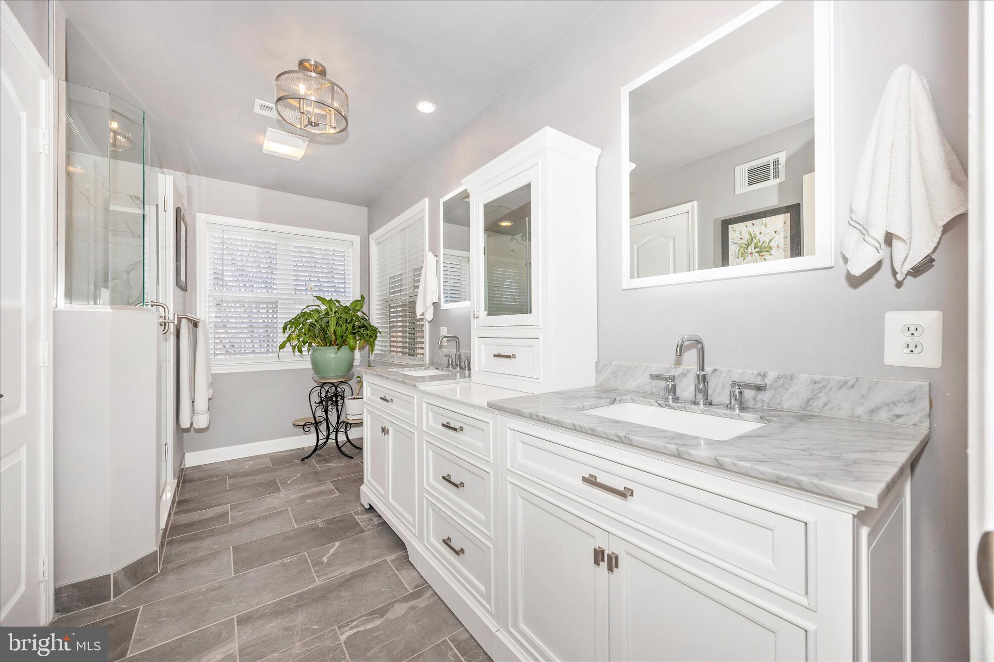 SPRING RIDGE - Residential