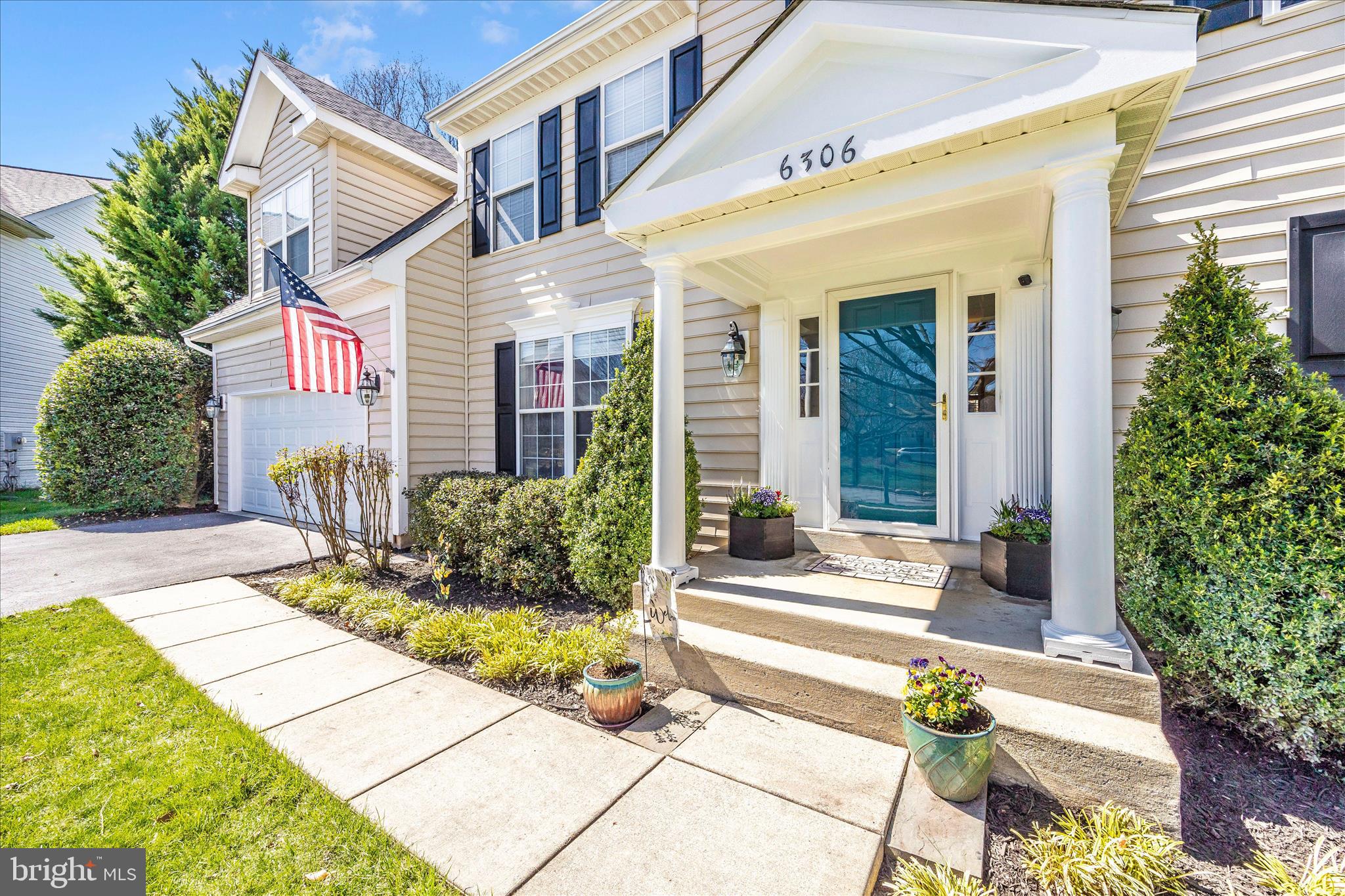 SPRING RIDGE - Residential