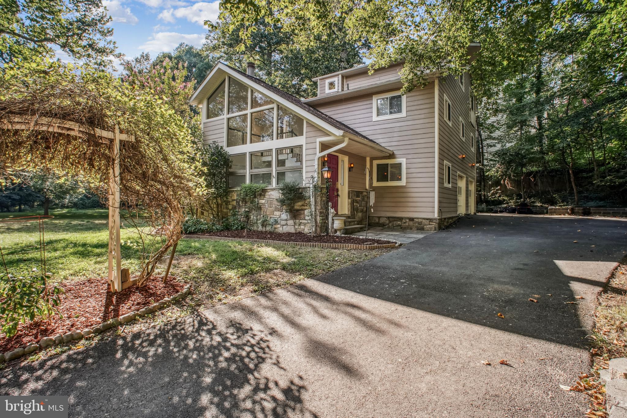 3530 MORNINGSIDE DRIVE