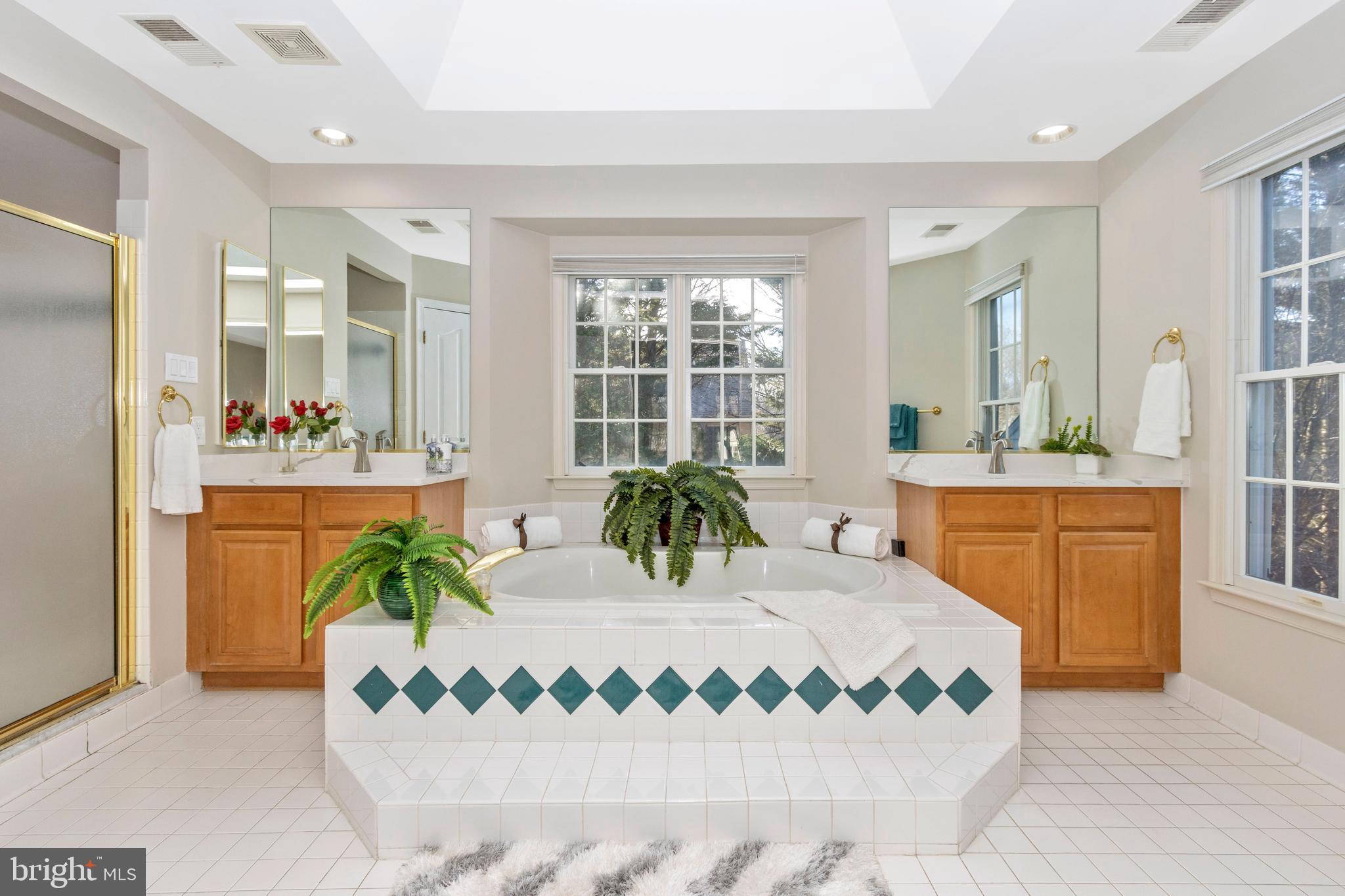 VILLAGE OF RIVER HILL - Residential